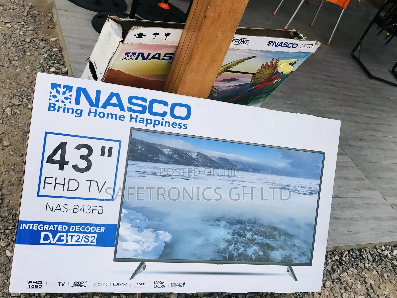 Nasco Digital Black 43 Inches Glossy LED Full HD Tv