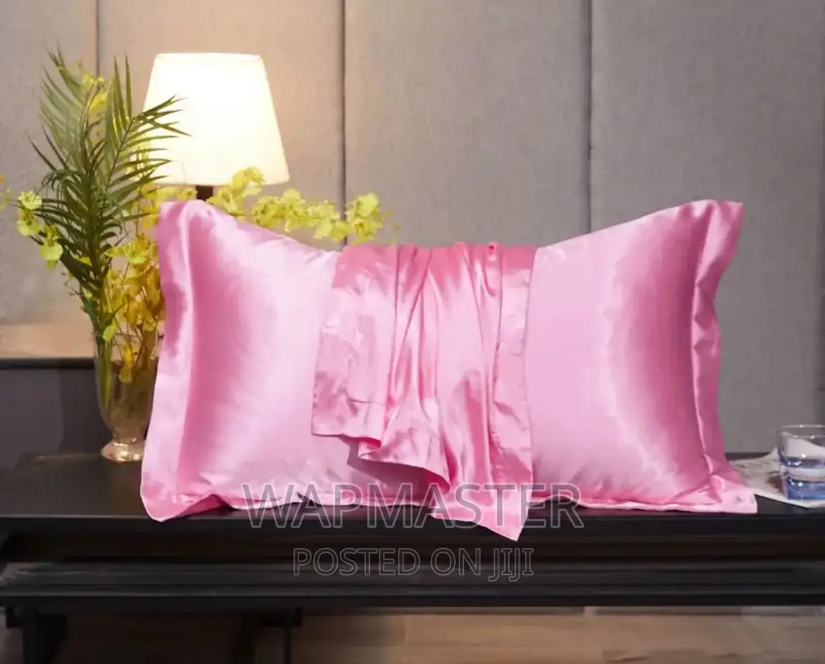 Silk Pillowcase / Satin Silky Pillow Case for Hair and Skin