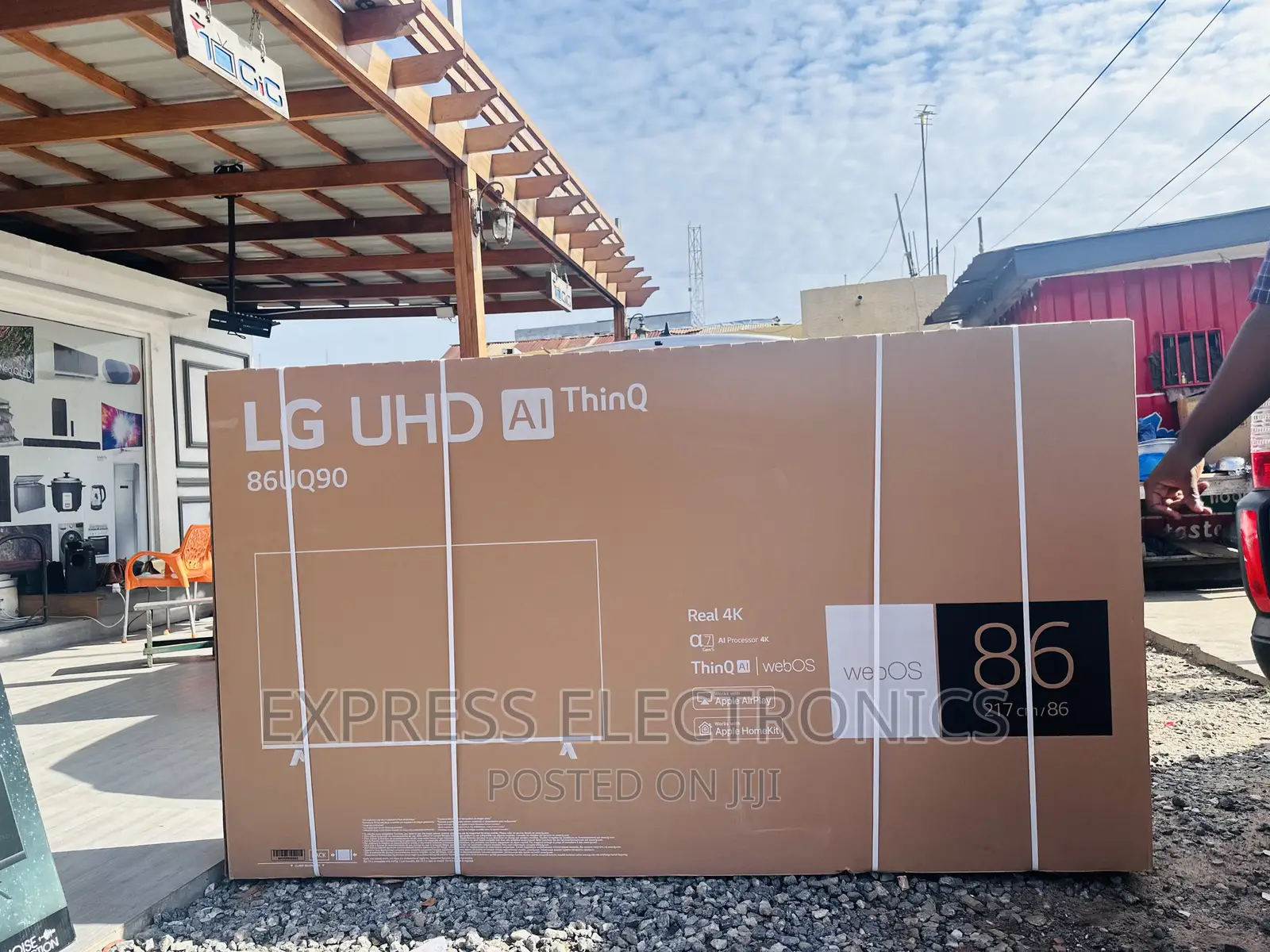  Processor UHD Smart Glossy LG 86UQ90 Tv 