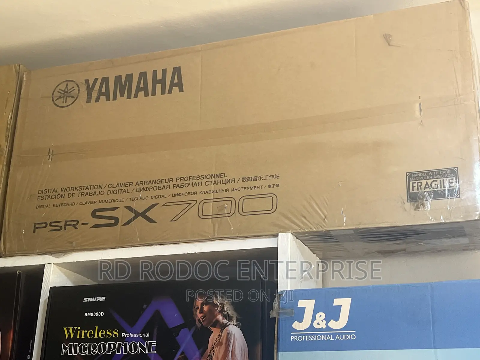 Keyboard PSR Sx700