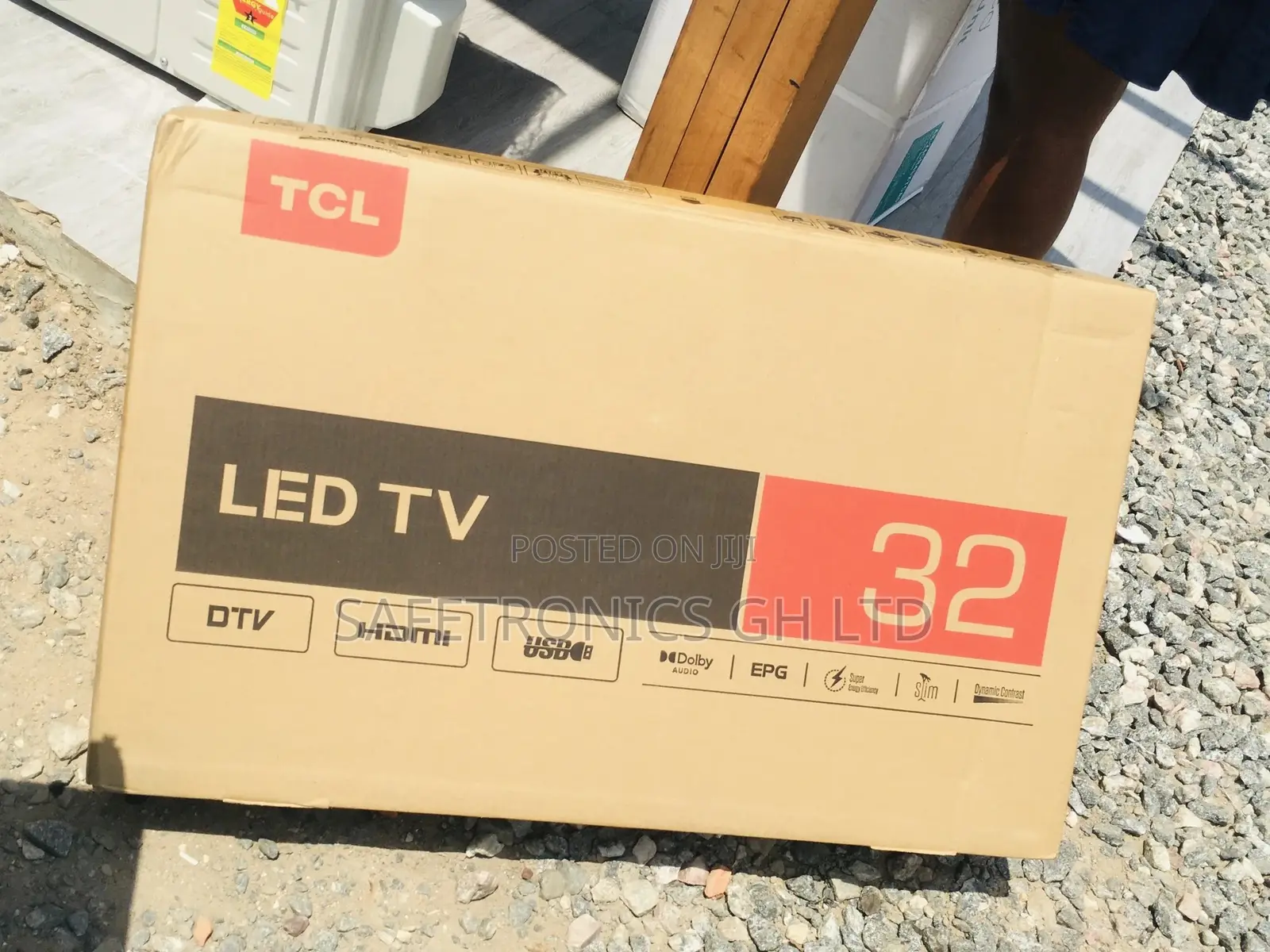 TCL S5400 Black Glossy LED Electric 32 Inches HDR Tv