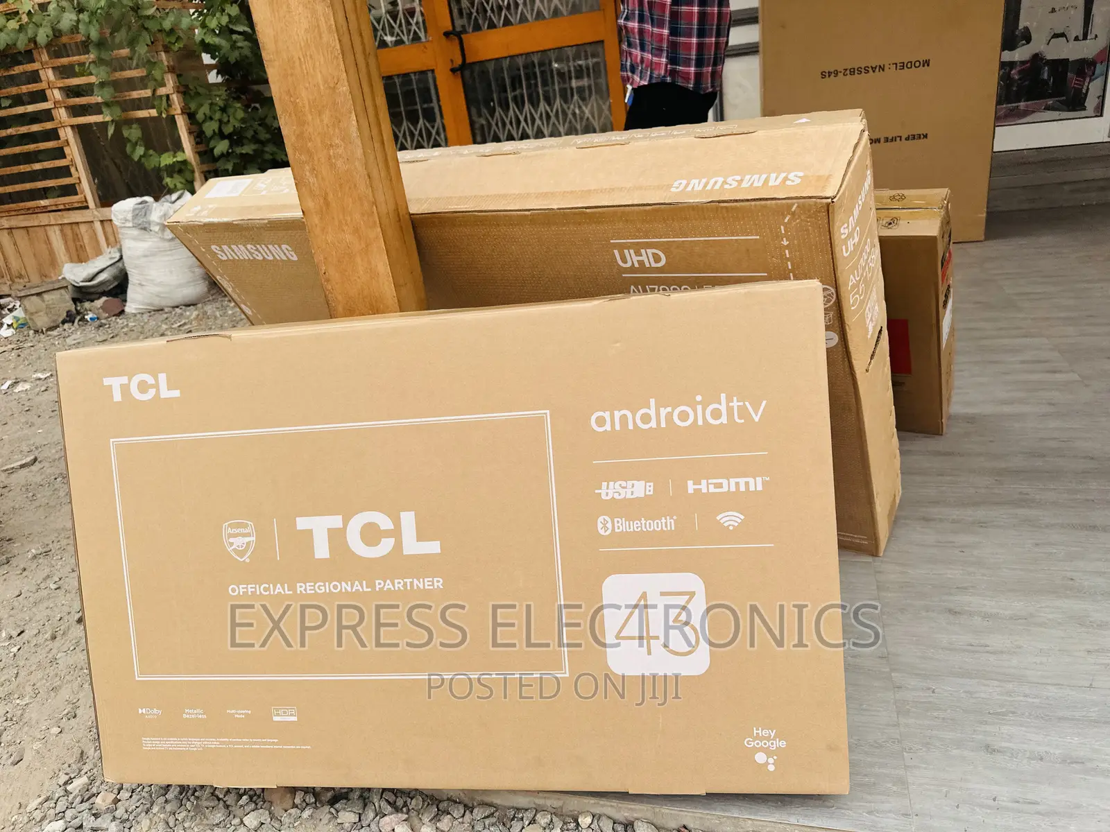 Fabulous Sleek Slim FHD Satellite Smart 43”S5000