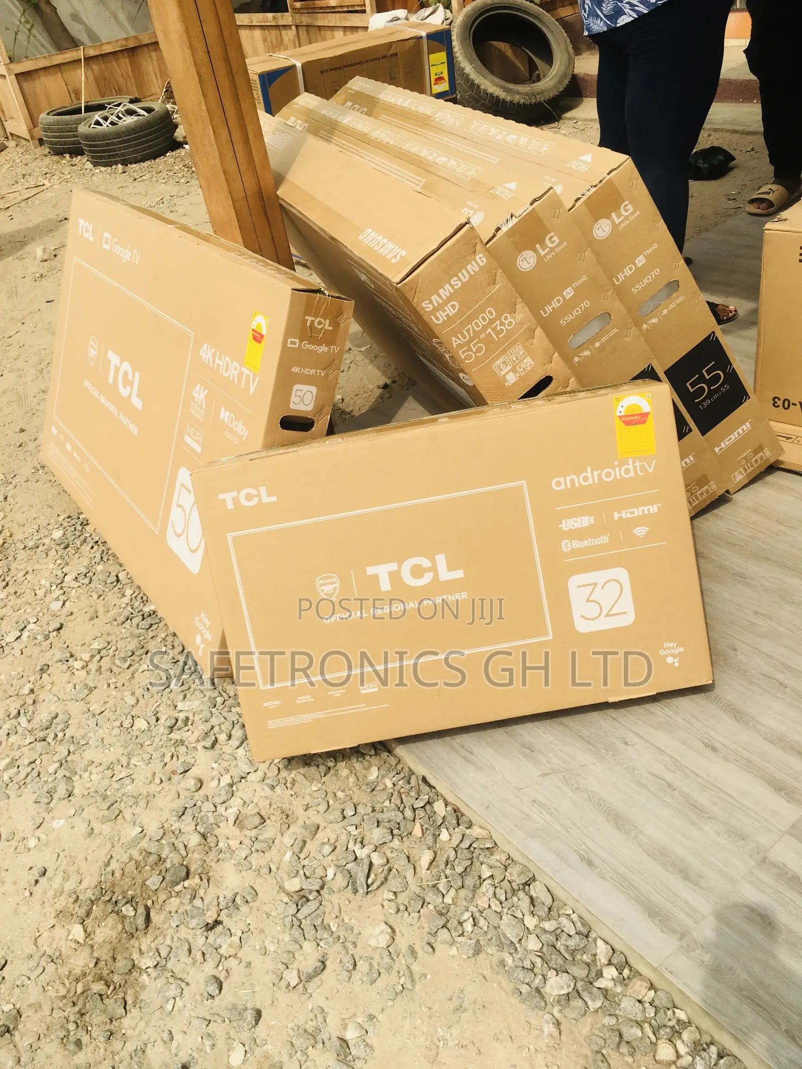Smart Black TCL Full HD Electric S5400A Glossy LED HDR Tv