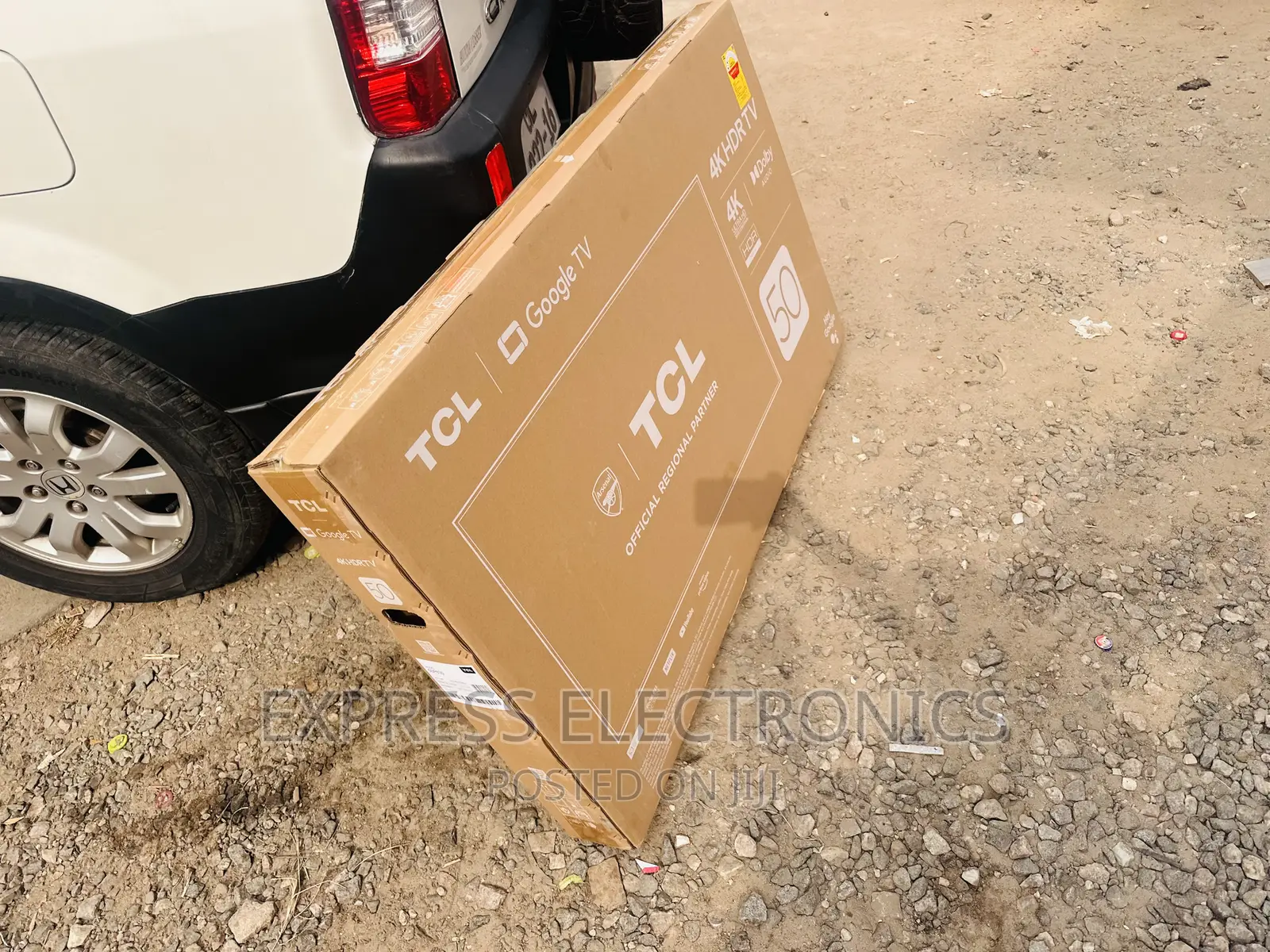 Fabulous New UHD Smart Glossy LED 50”P735 Tv 
