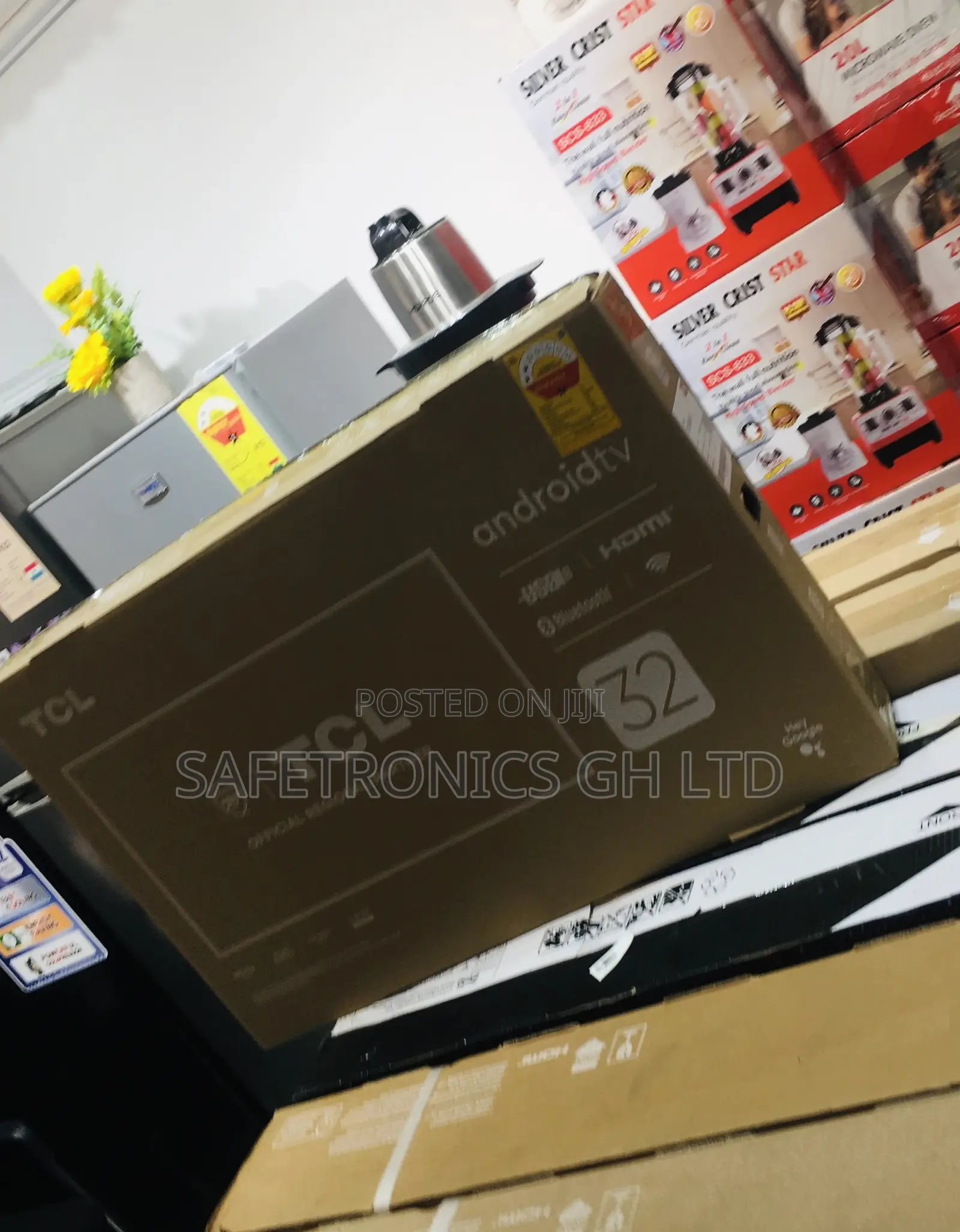 32 Inches Glossy LED Black Electric TCL S5400A Full HD HDR