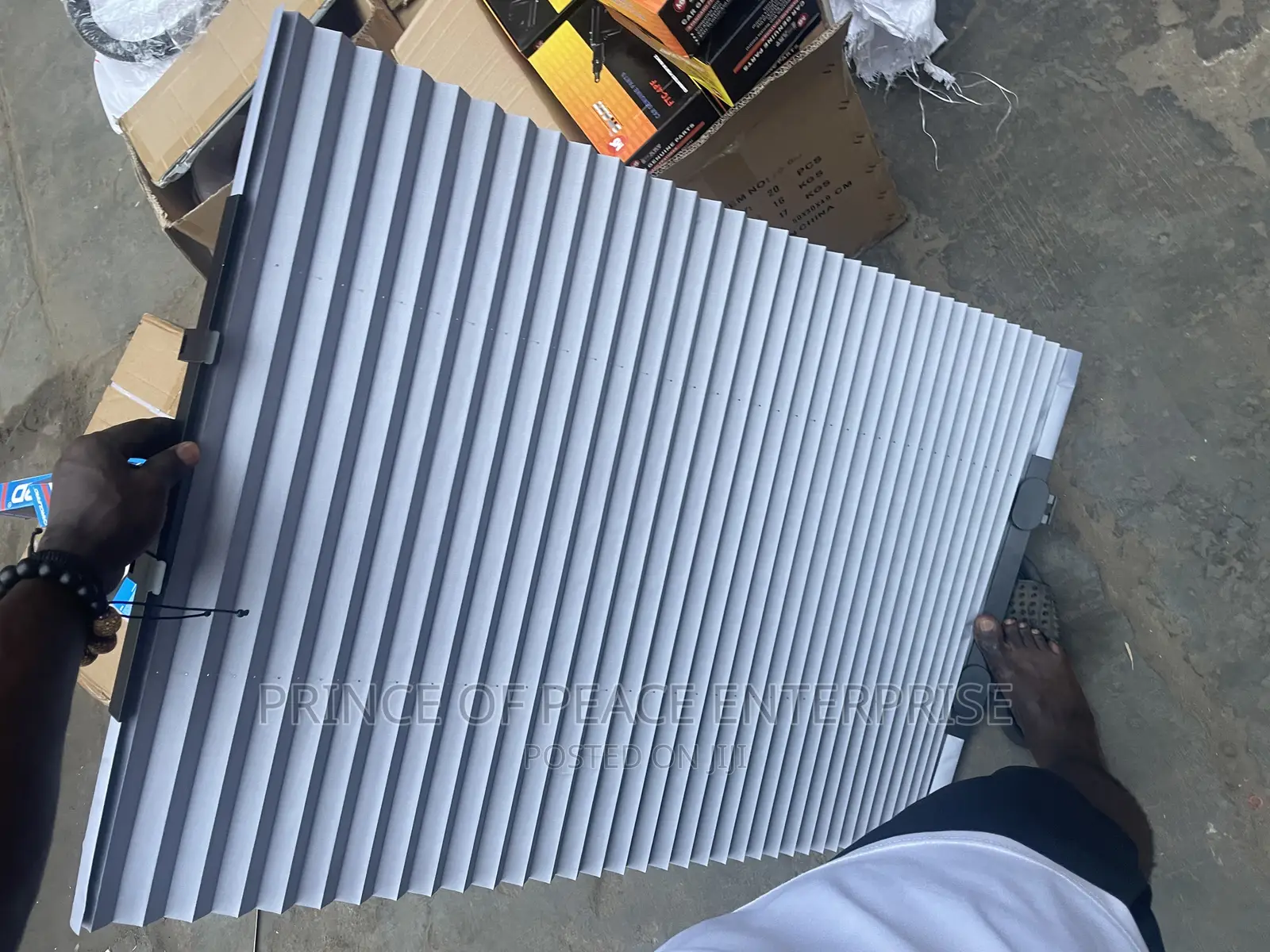 Vehicle Front Shade