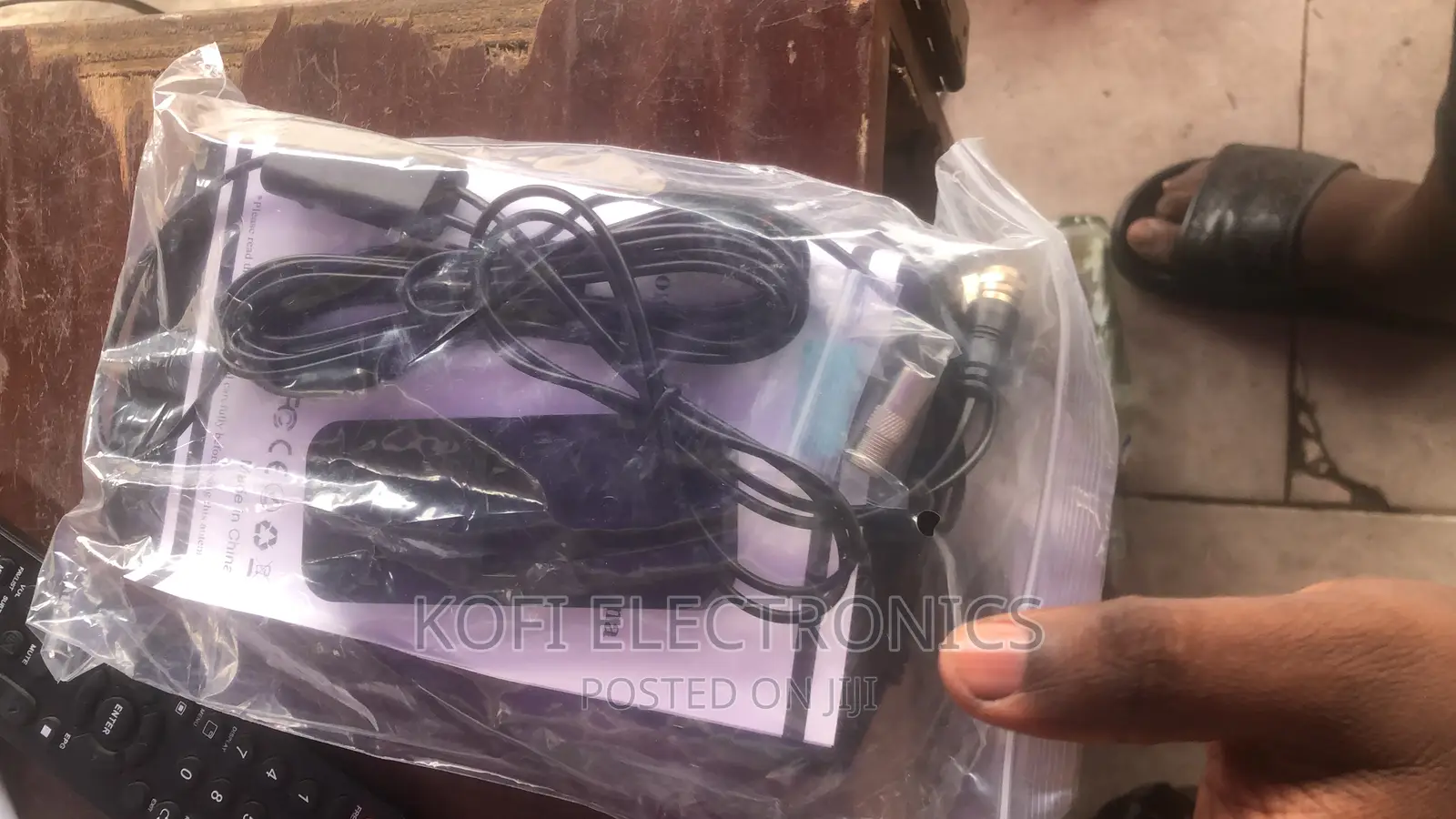 Powerful TV Antenna With Amplifier Signal Booster