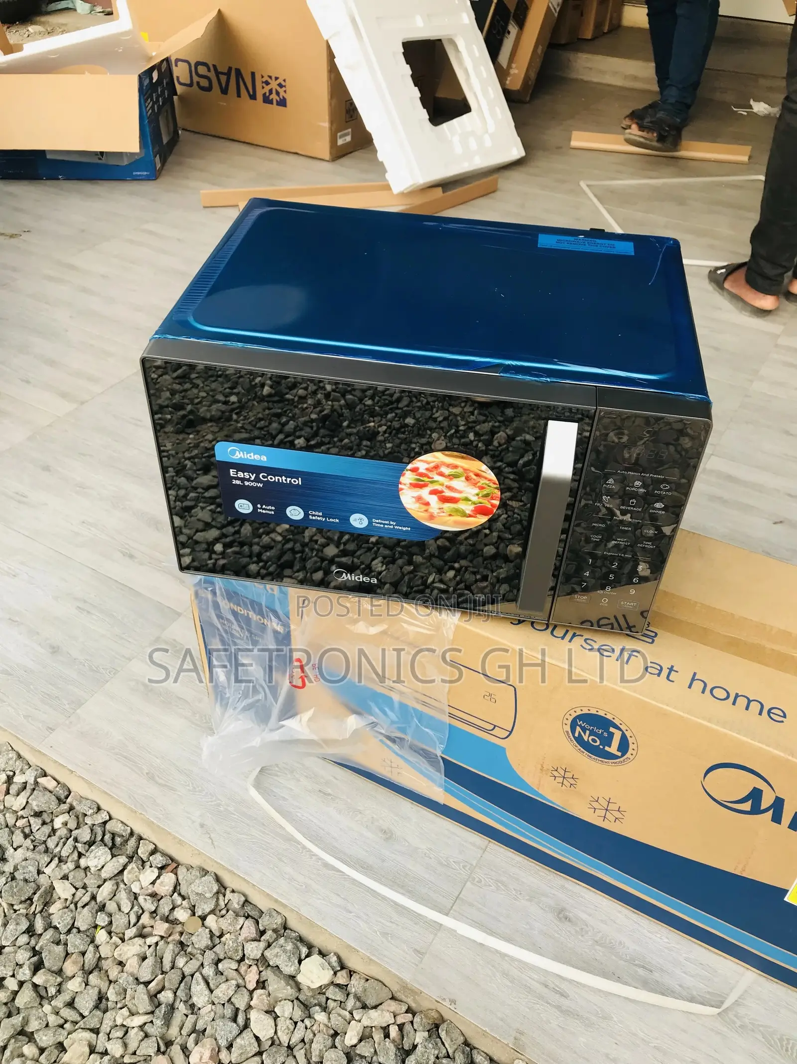 28 Liters Midea Electric Black EM9P032M Countertop Microwave