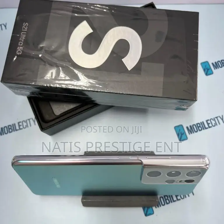 New Samsung Galaxy S22 Ultra 5G 256 GB Silver