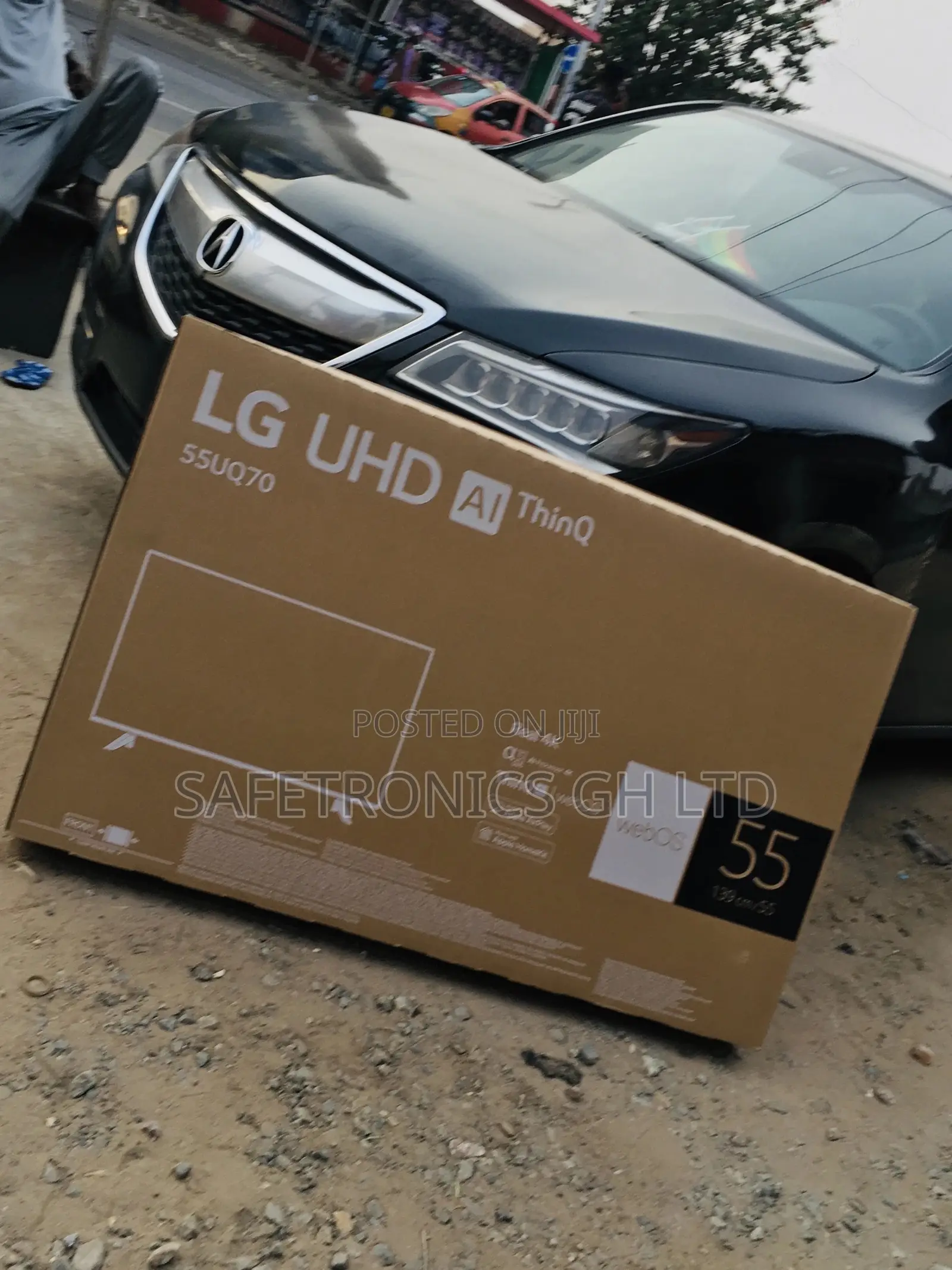 55 Inches Glossy LED Electric Smart Black UHD LG UQ70 Tv