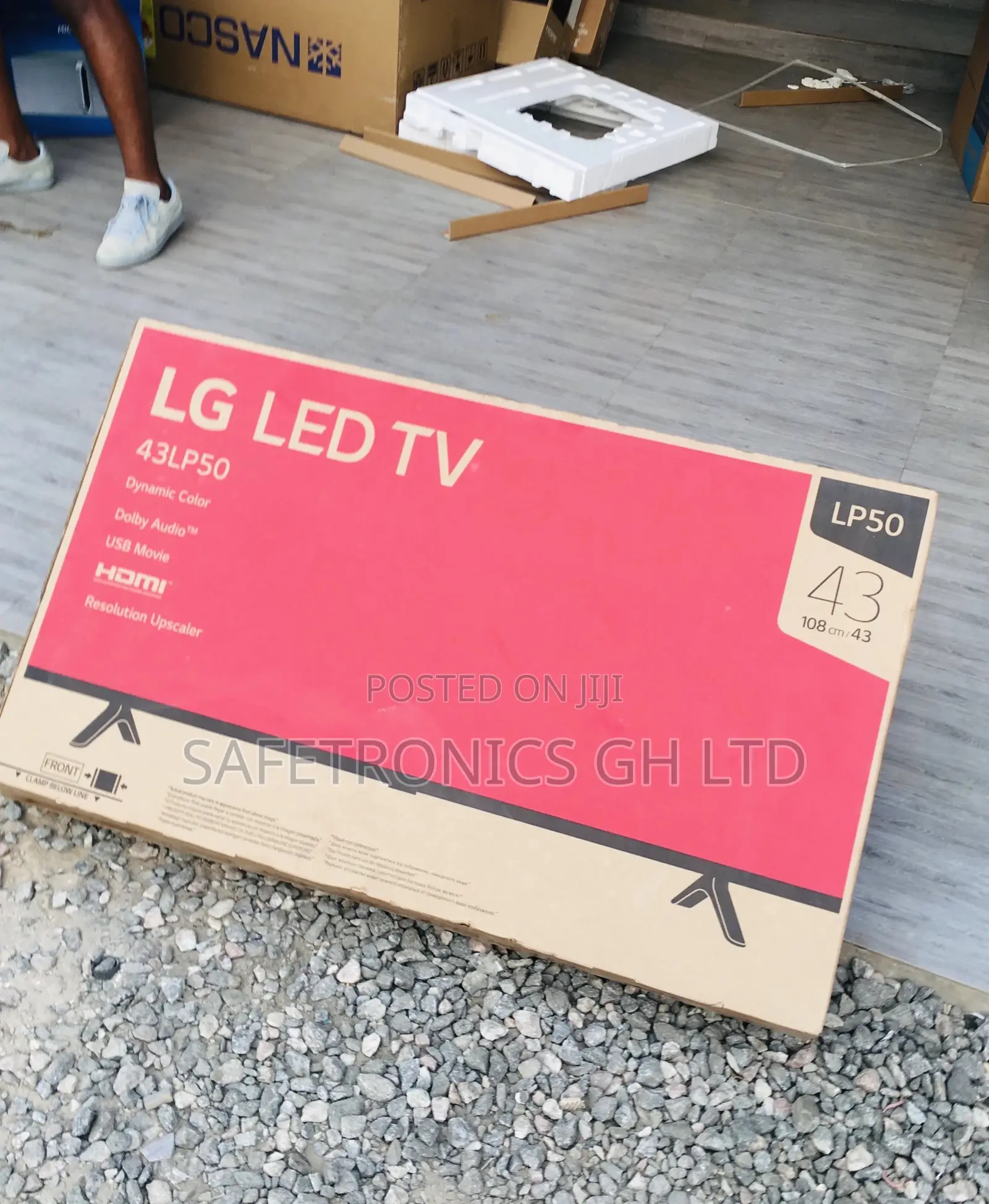 LG 43 Inches Glossy LED UHD LP50 Smart Black Electric Tv