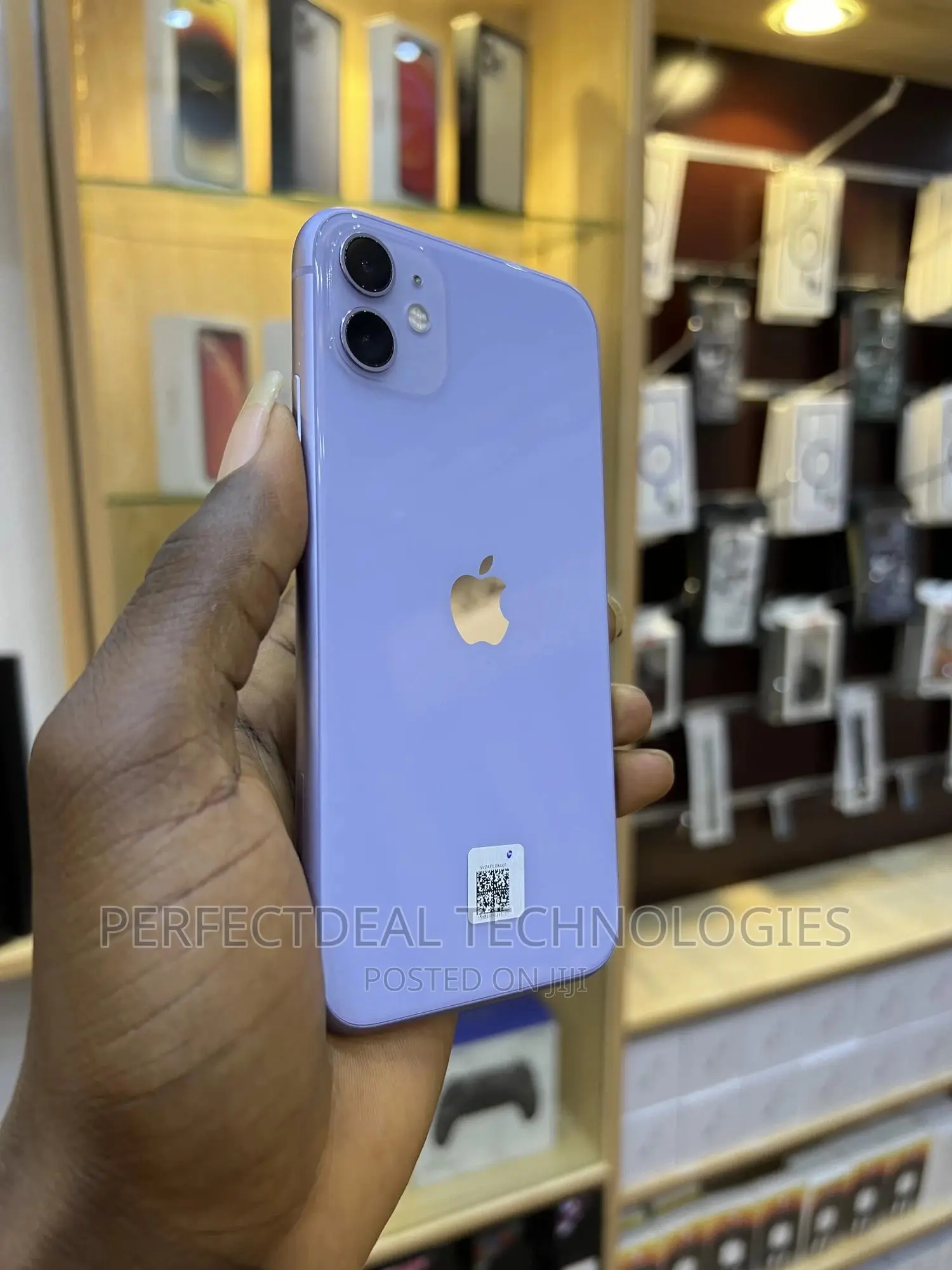 New Apple iPhone 11 128 GB Purple
