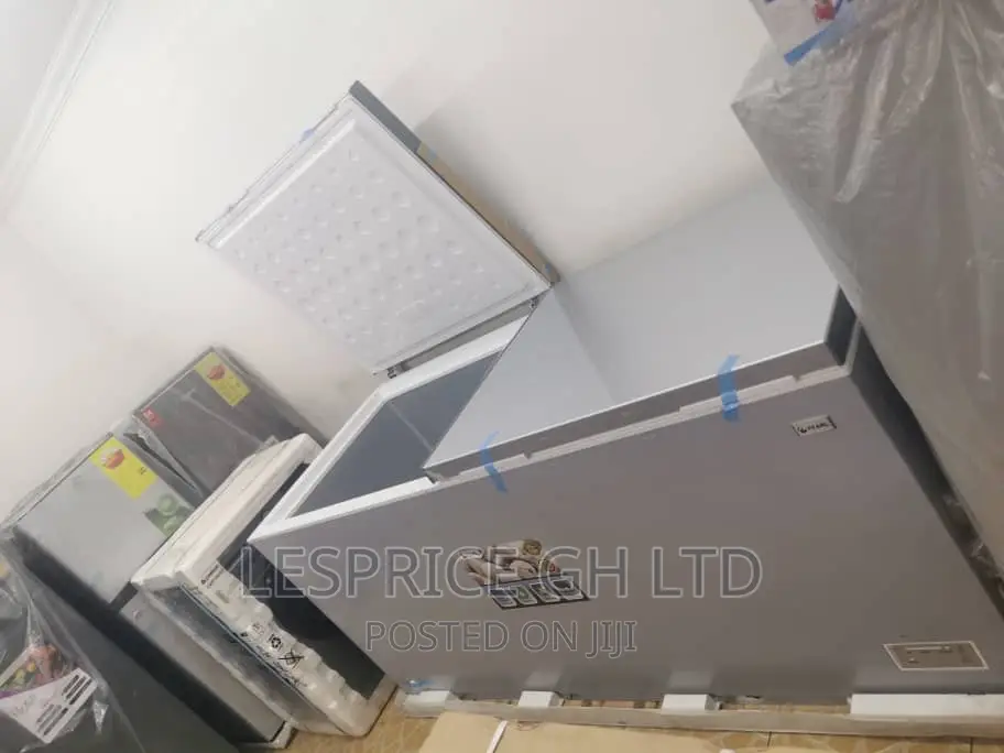 Pearl 850 Silver Chest Freezer