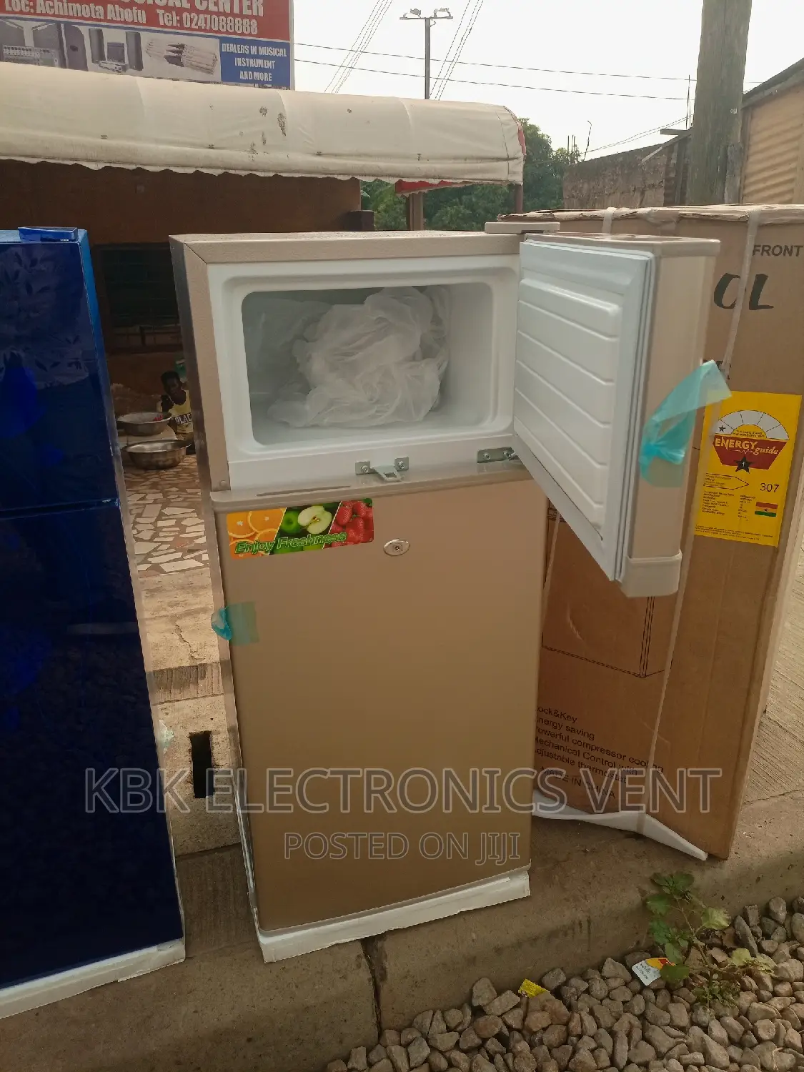 Westpool 95ltr Double Door Refrigerator