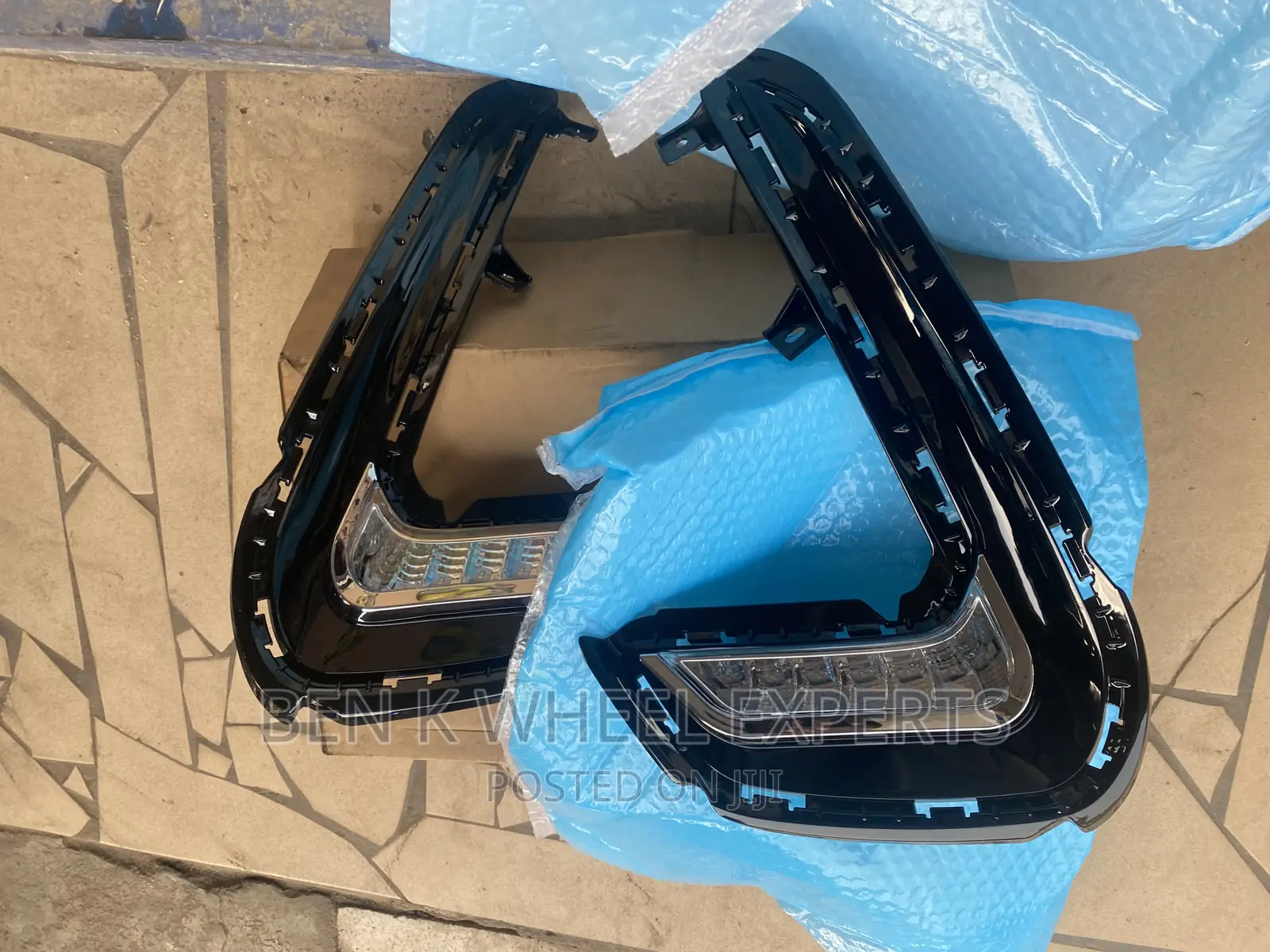 Hyundai Elantra 2017 LED Foglight Pair .
