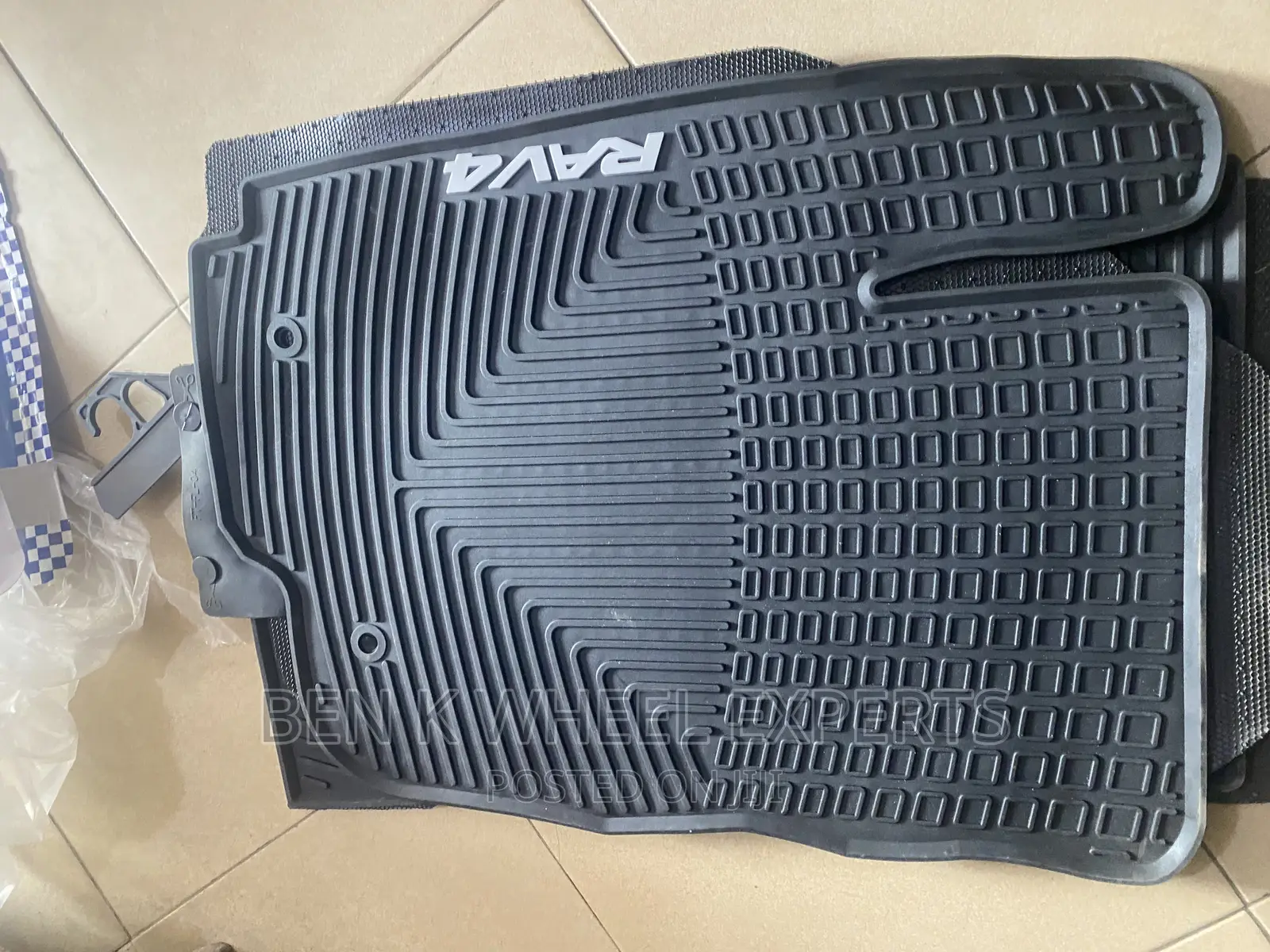 Toyota RAV4 Floor Mat 2010-18