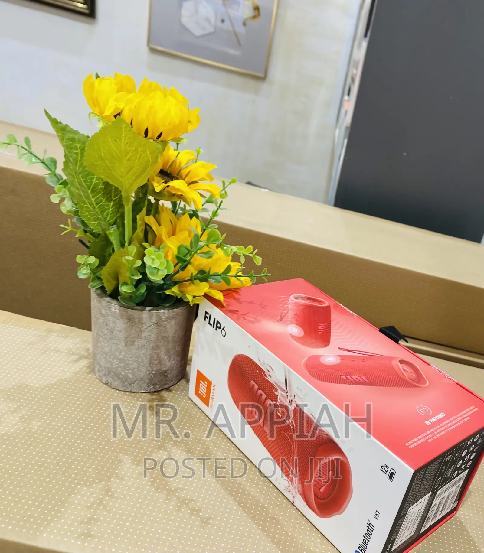 Buy Portable JBL Flip 6 Portable Bluetooth Speaker,Red.