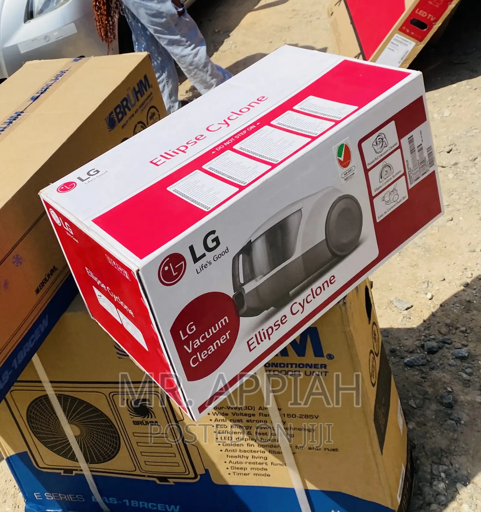 Well Design LG Electric Vacumm Cleaner(Black/White).