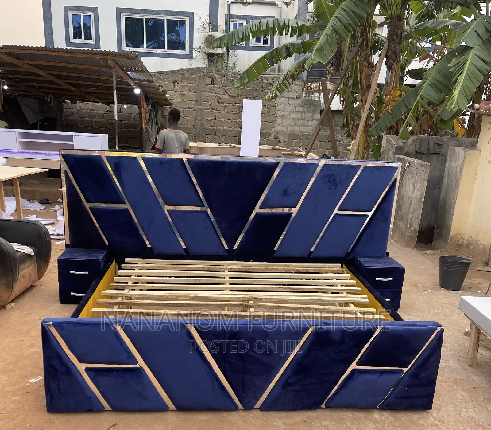 Modern Kingsize Bed Frame Available