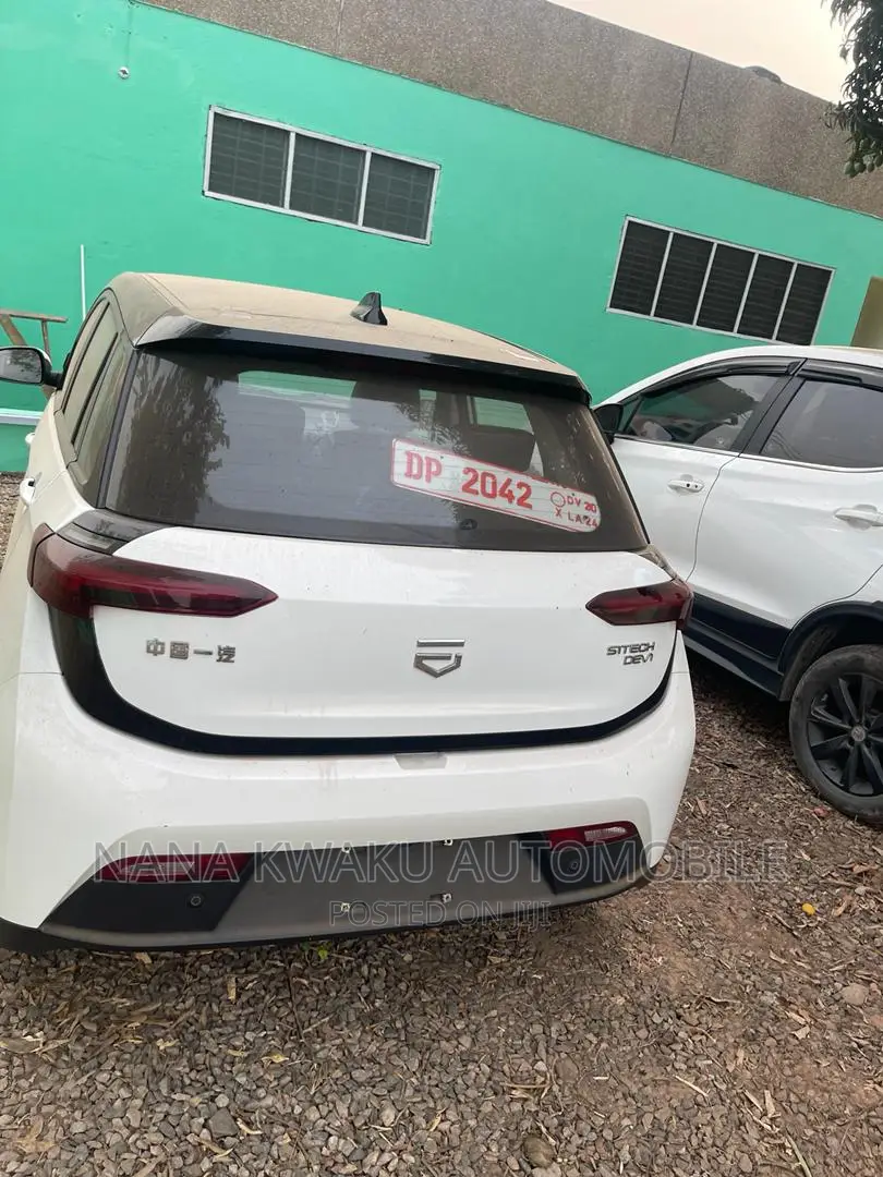 Car 2019 White