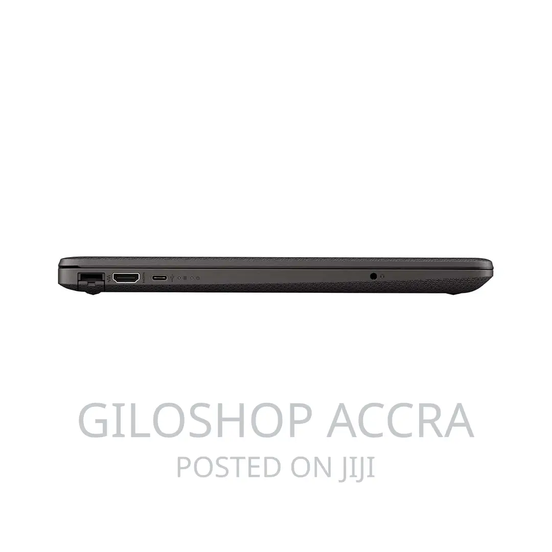 New Laptop HP 250 G8 8GB Intel Core I3 SSD 256GB