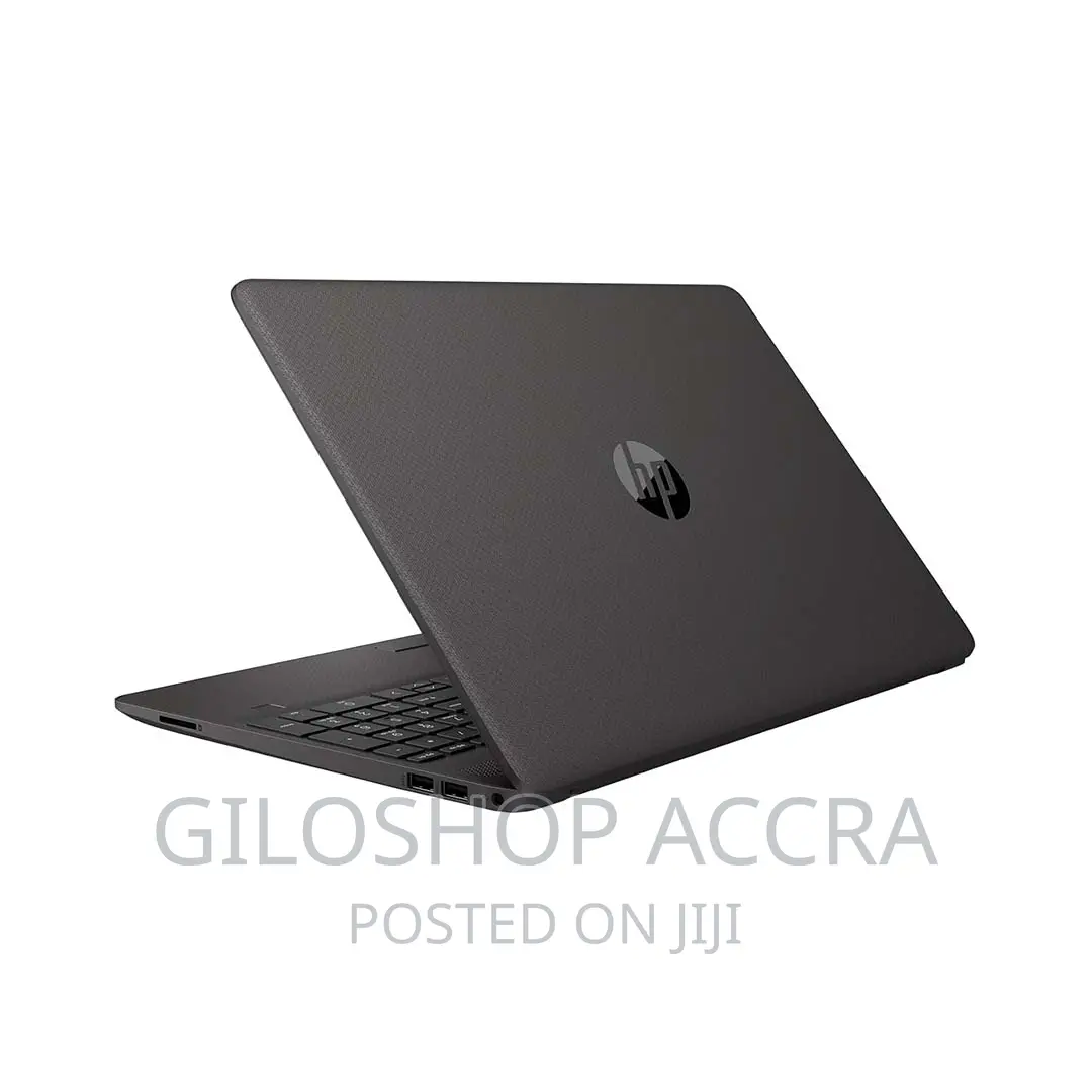 New Laptop HP 250 G8 8GB Intel Core I3 SSD 256GB