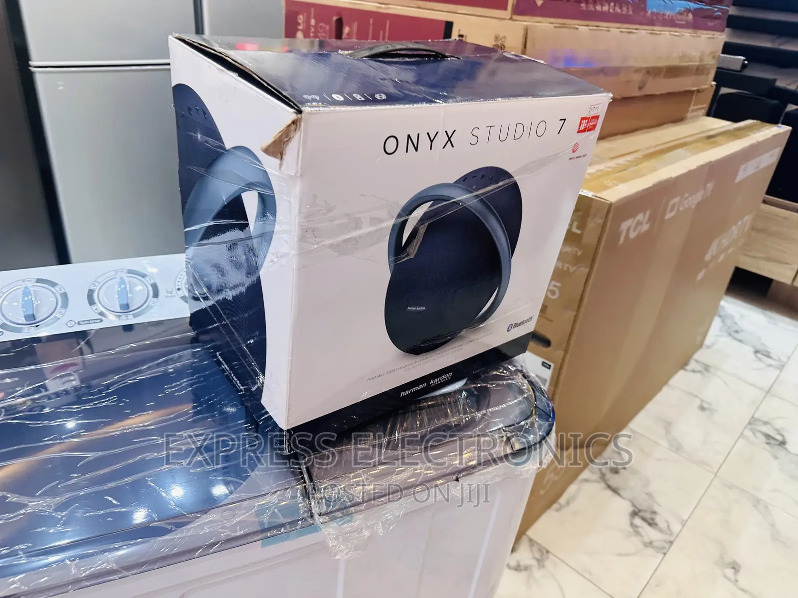 Onyx 7 Bluetooth Speaker  Very Cool  Price