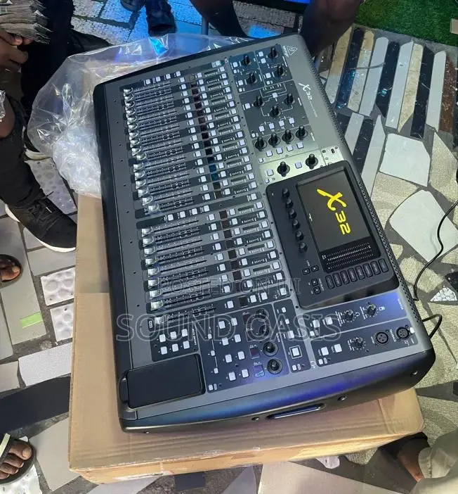 Behringer X32 40-Channel Digital Mixer