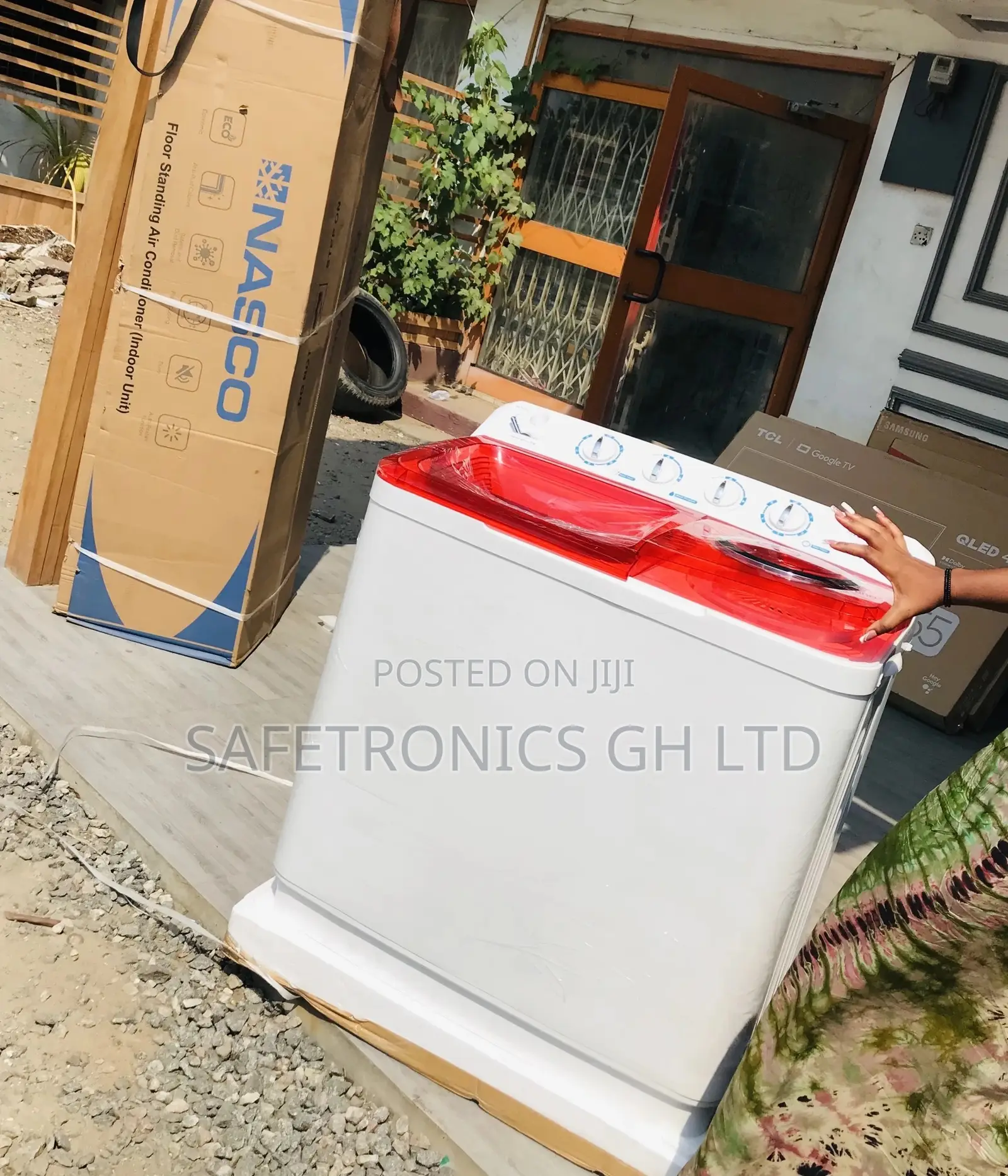 Red/White 11KG Washingmachine Nasco Topload Semiautomatic