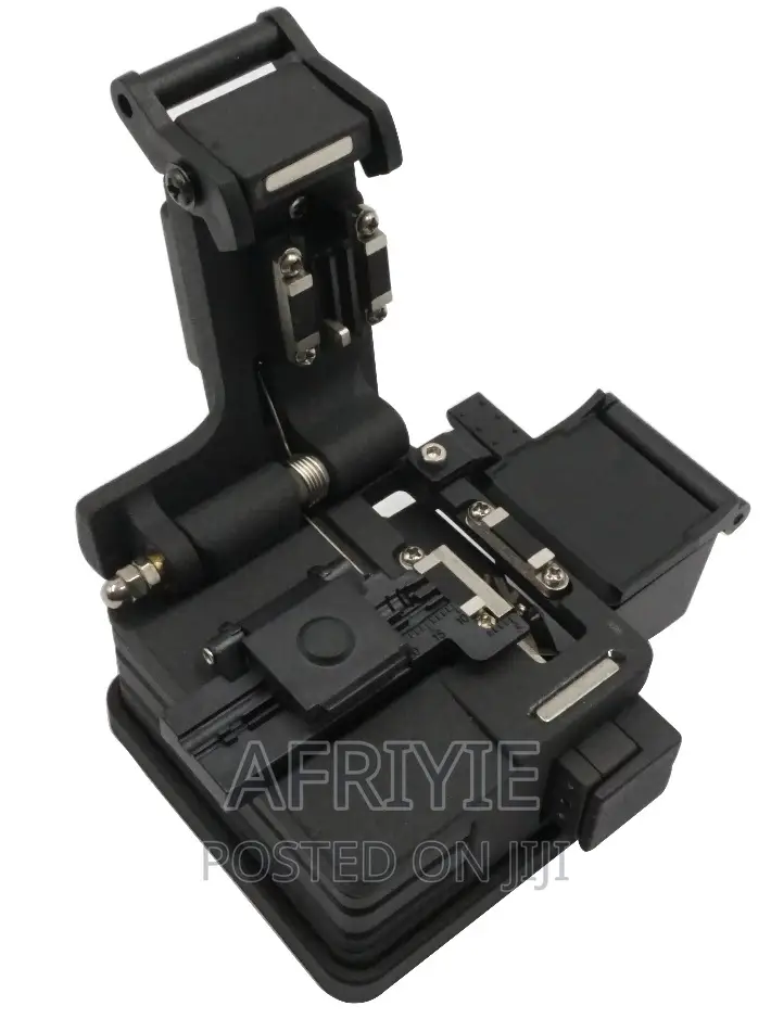 Fiber Optic Cleaver