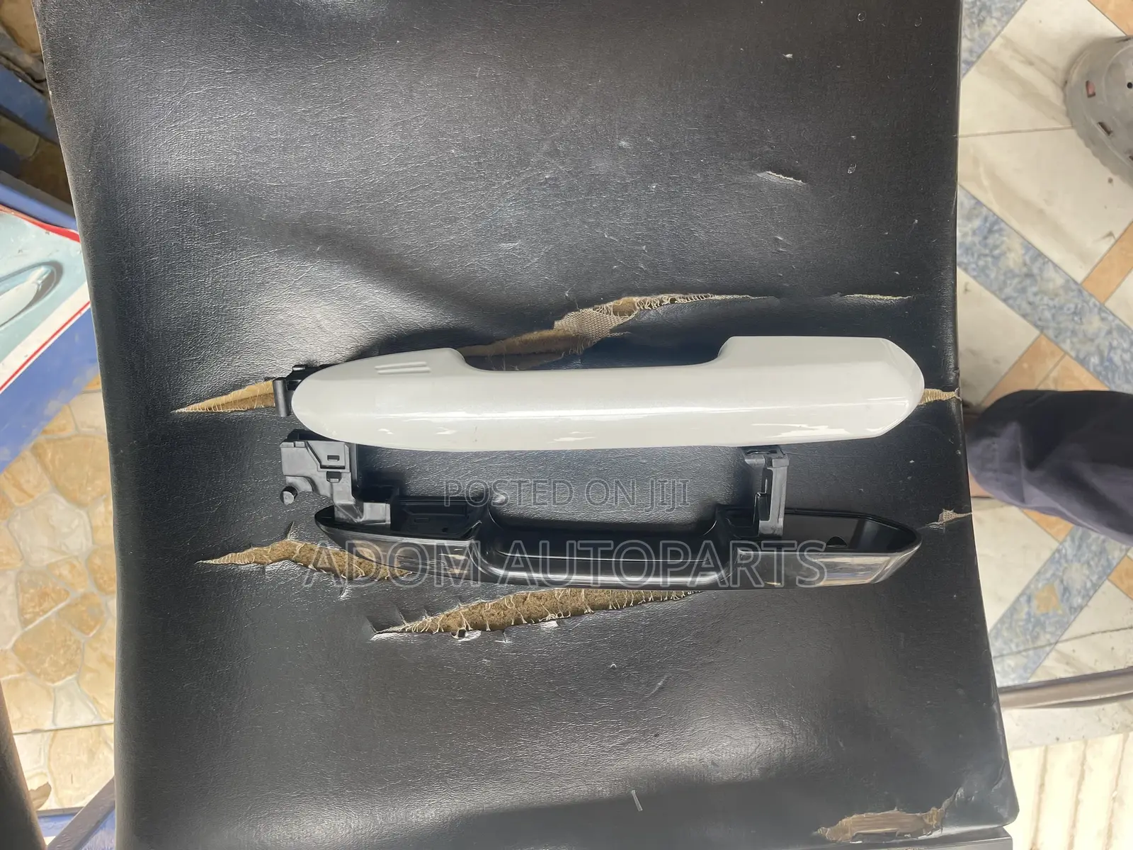 Toyota Highlander Door Handle
