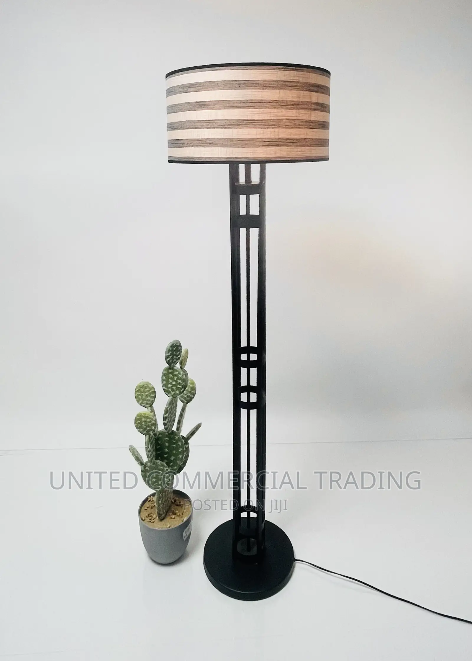 Floor/Standing Lamp