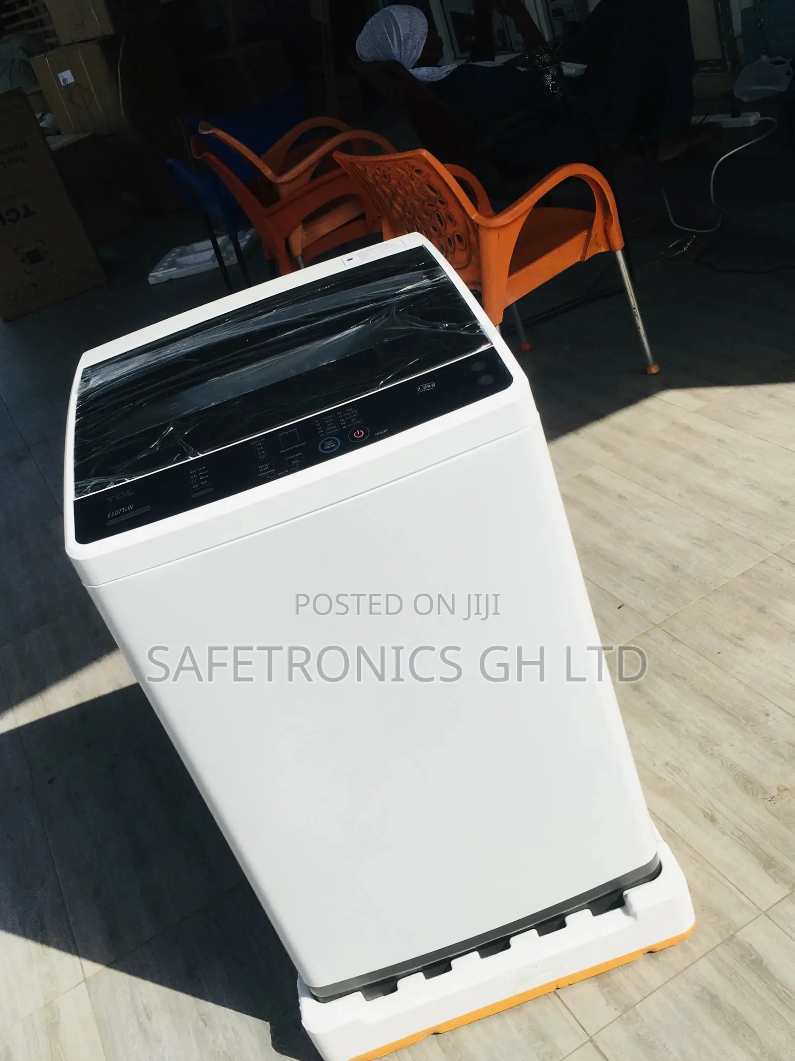 TCL 7kg Fullyautomatic Topload Essential Washingmachine Gray