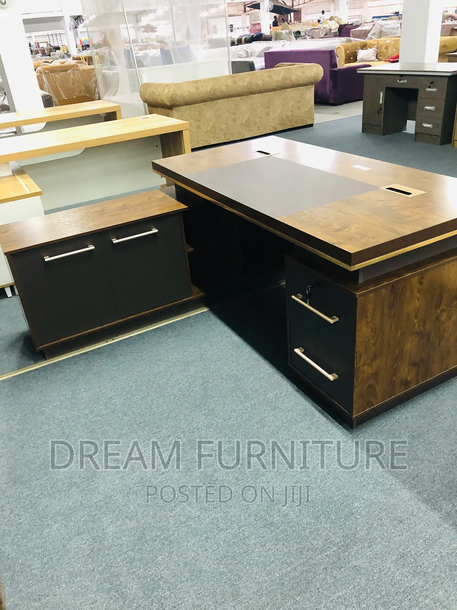 Office Desks