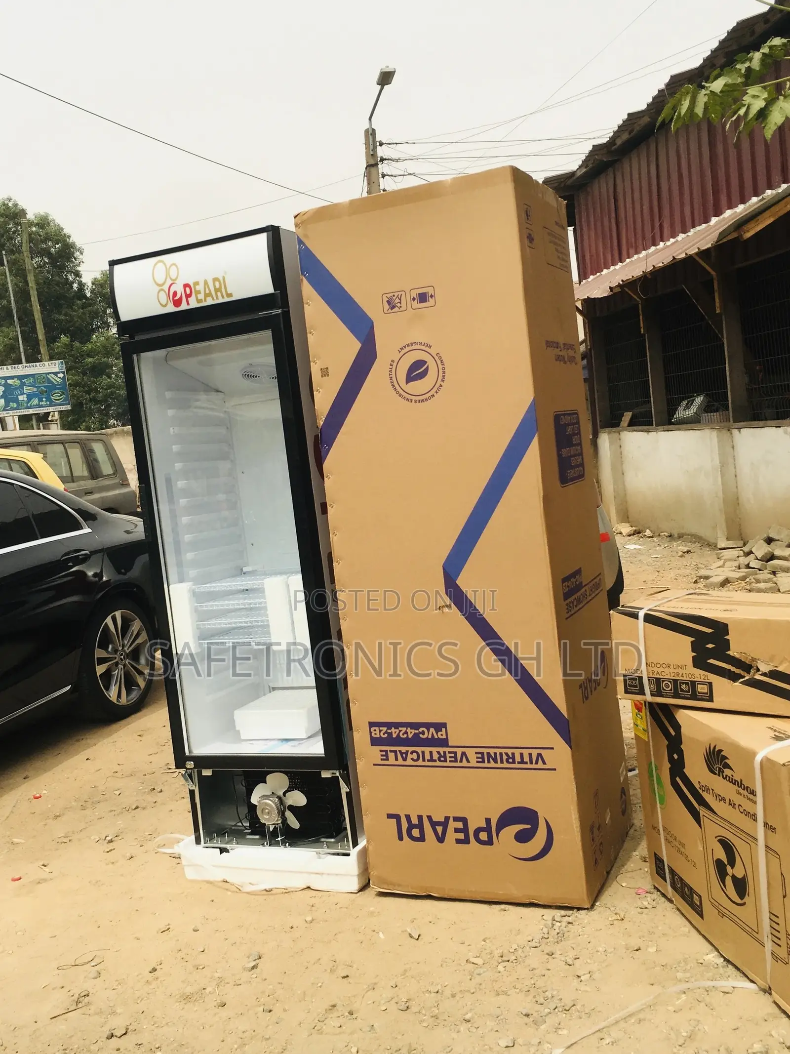 Pearl PVC-424-2b Singledoor Glass Display Reliable Fridge