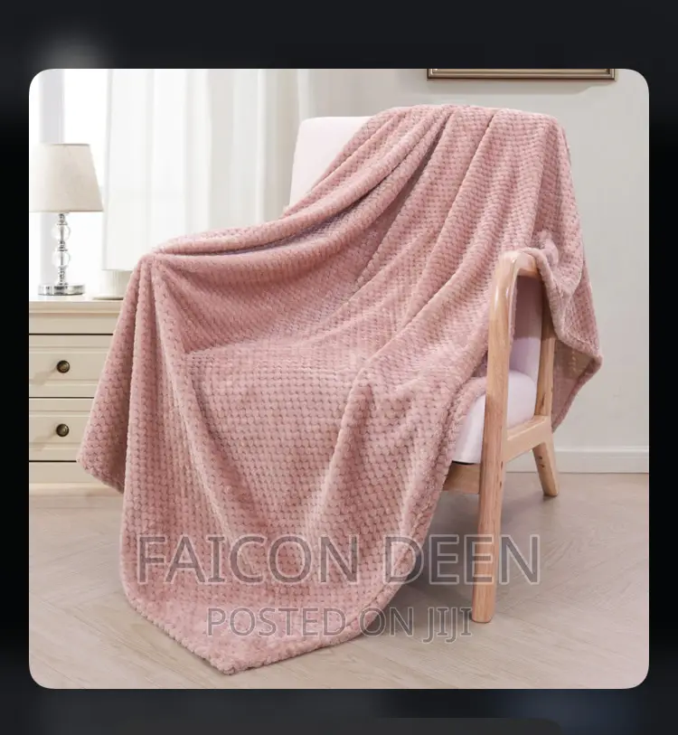 Superior Quality Luxury Comfy Throw Blankets