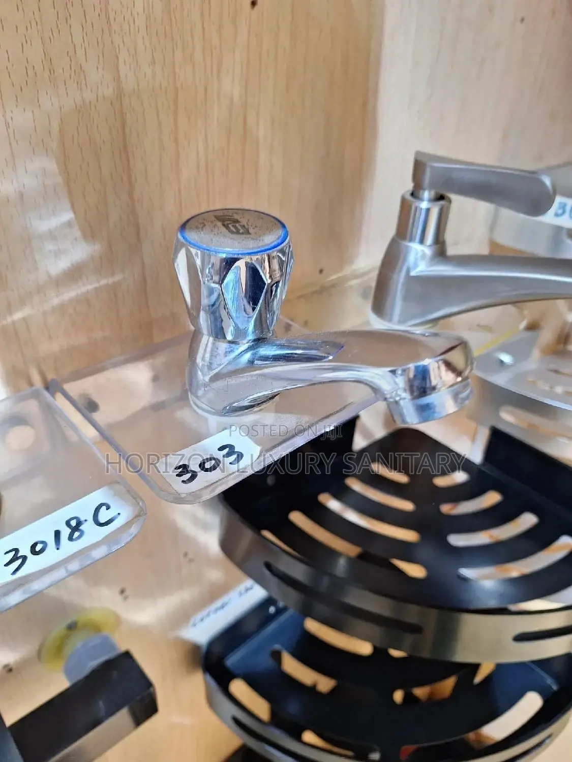 Exquisite Round Handle Basin Tap
