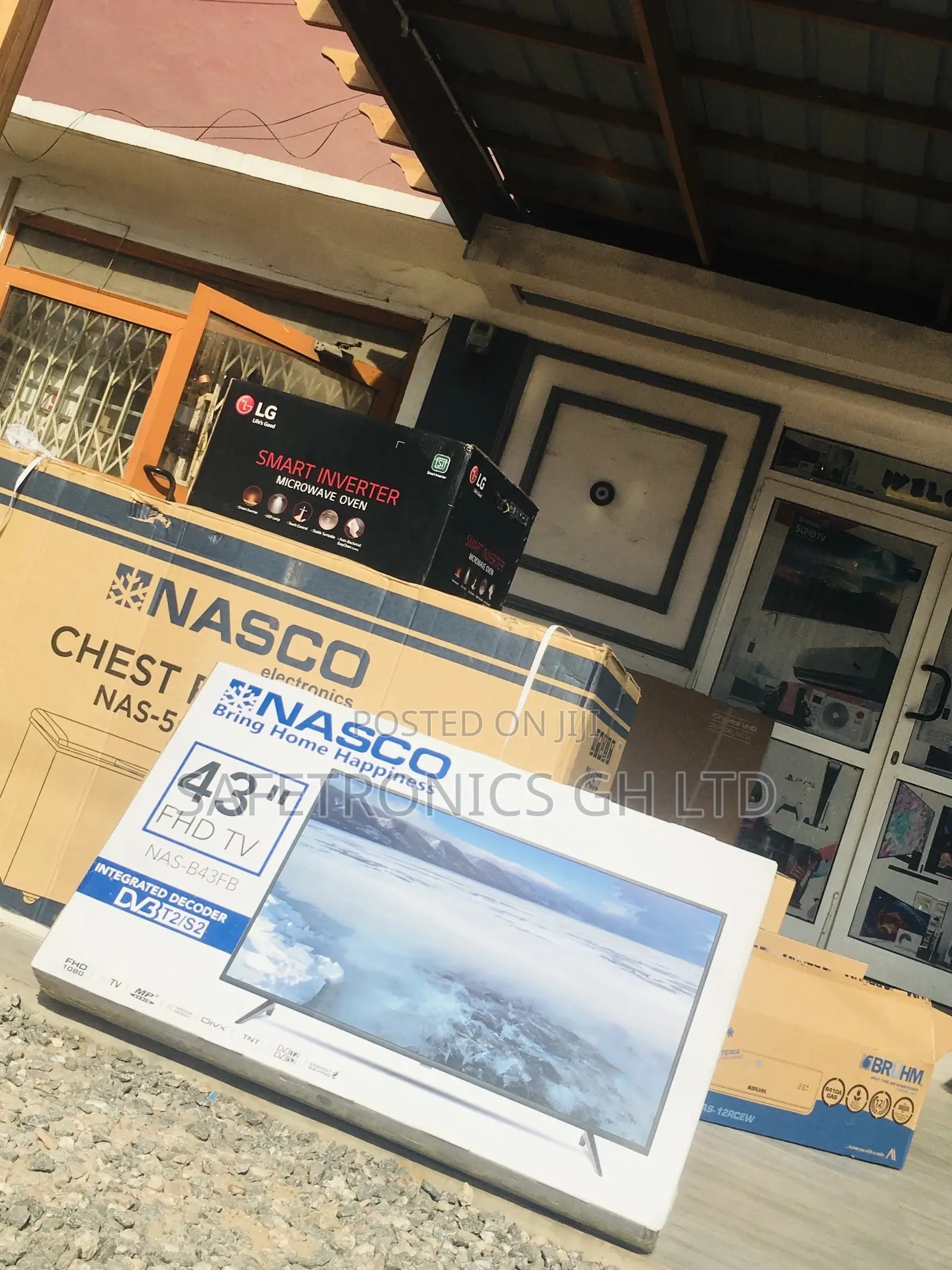 Electric Glossy LED 43 Inches Nasco Black Full HD Digital Tv