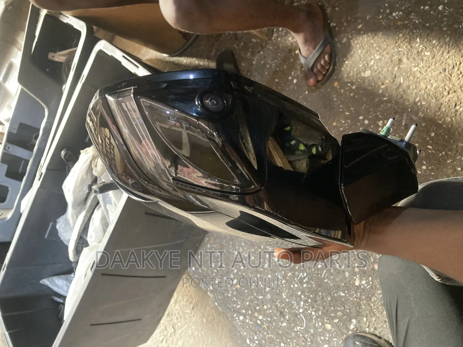 Cadillac Escalade 2022 Side Mirror