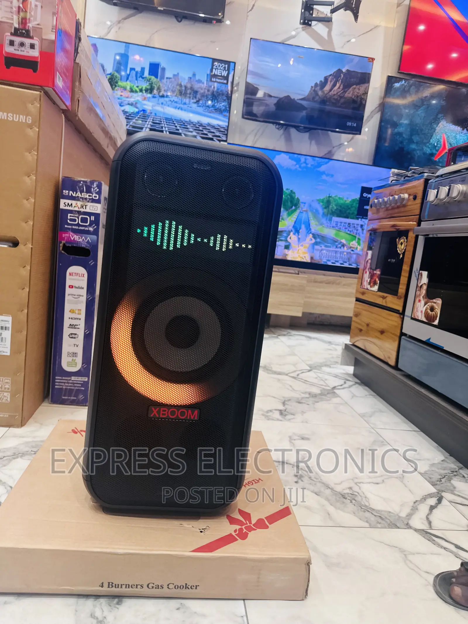 Fabulous Sleek Black Lg Xl7s. Sound System