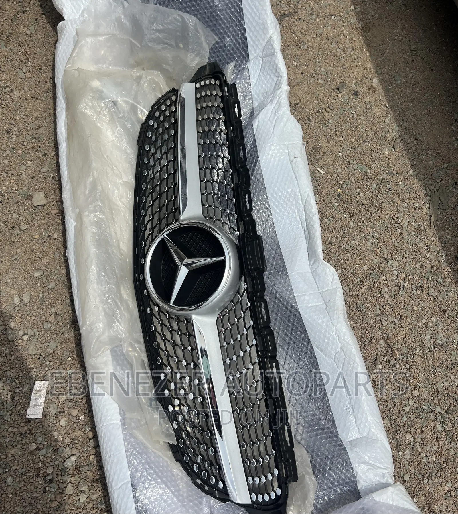 Mercedes Benz C300 Front Grille