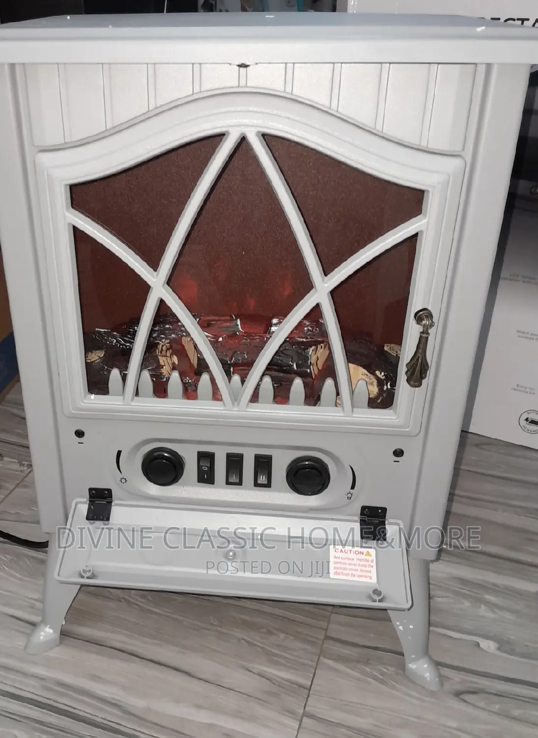Blaupunkt Log Effect Fireplace