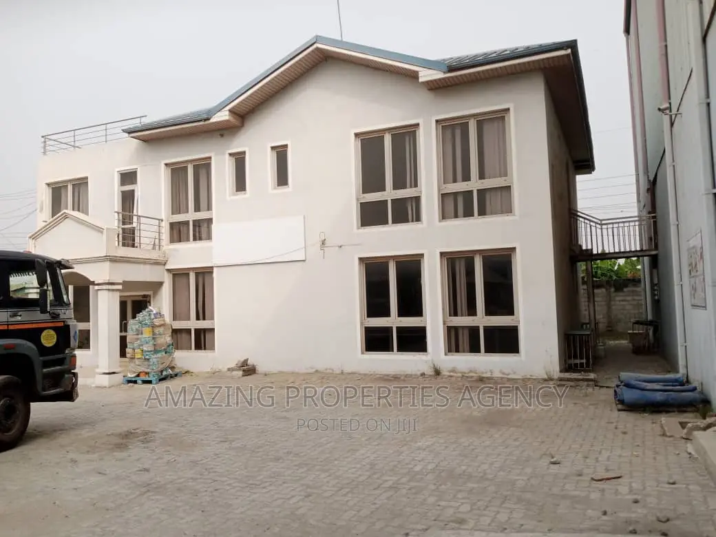 4000 SQM Warehouse for Sale in Tema*