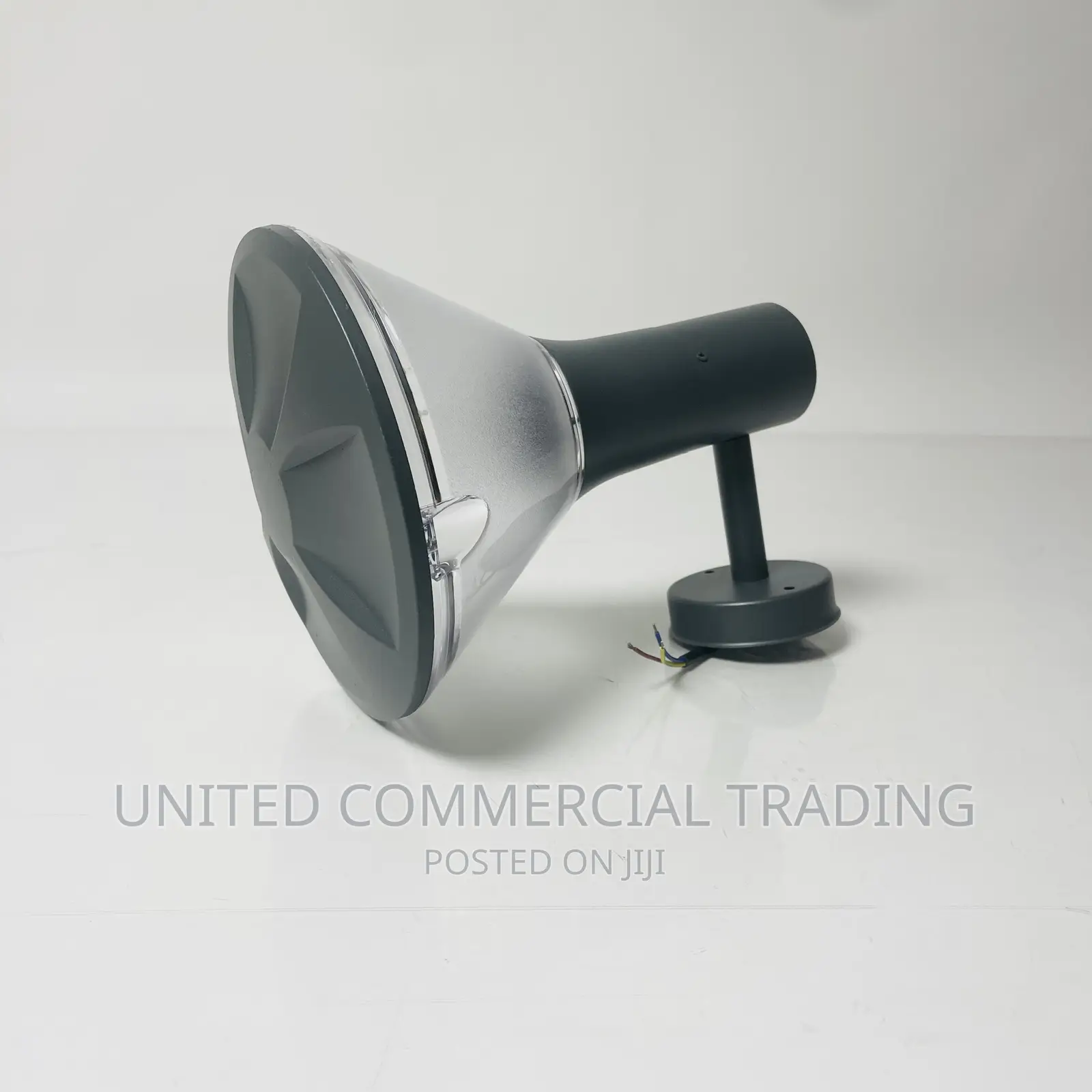 Outdoor Wall Lamp