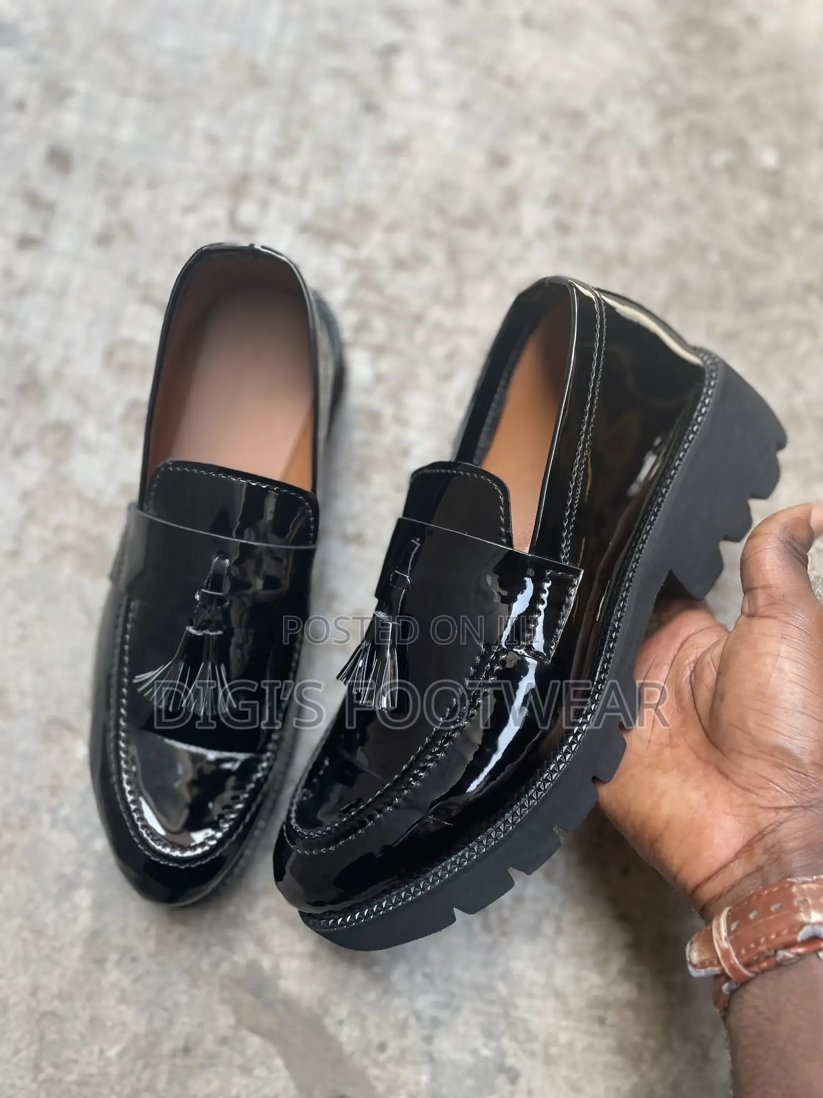 Black Mirror Ring-My-Bell Shoe