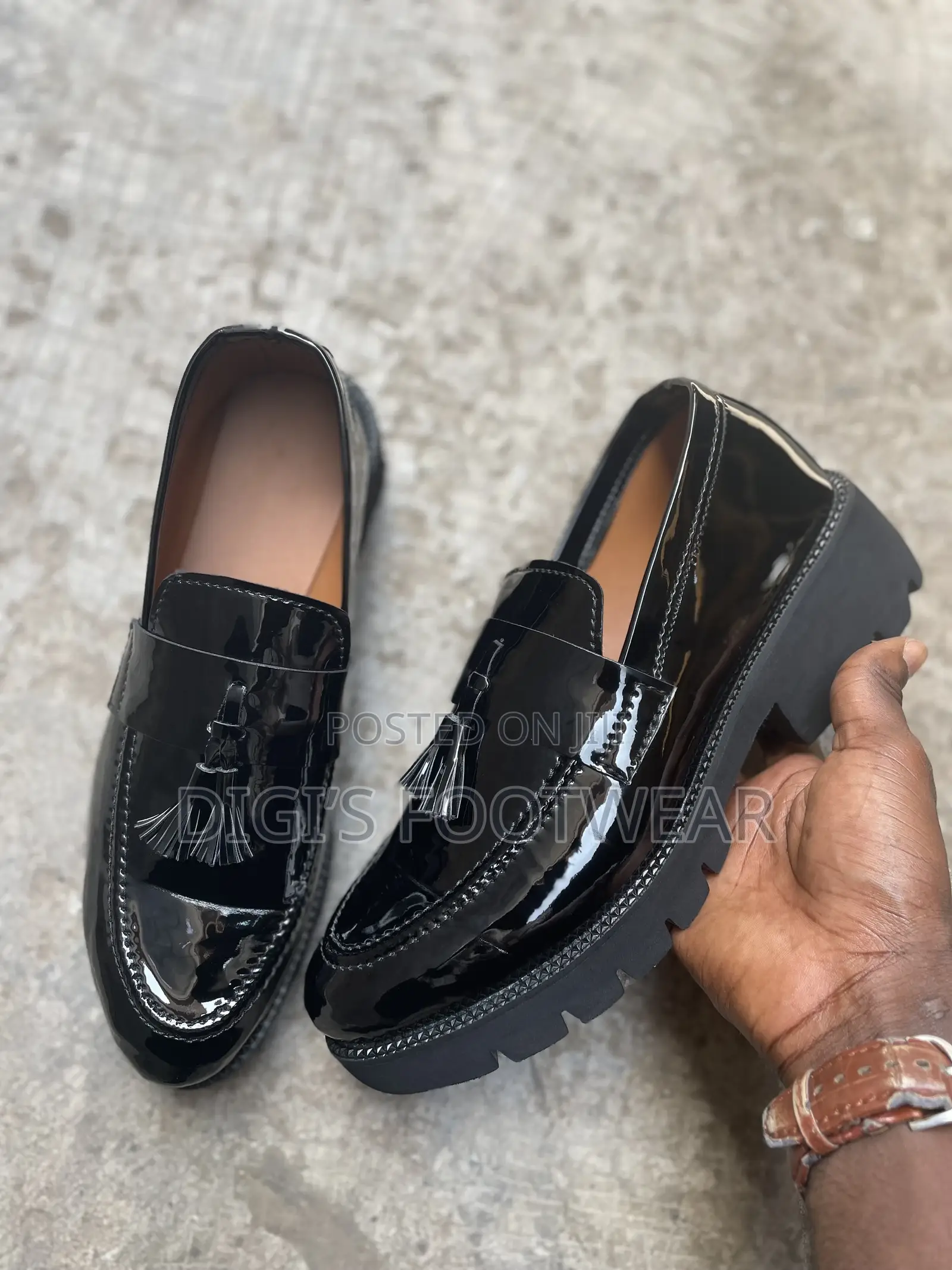 Black Mirror Ring-My-Bell Shoe