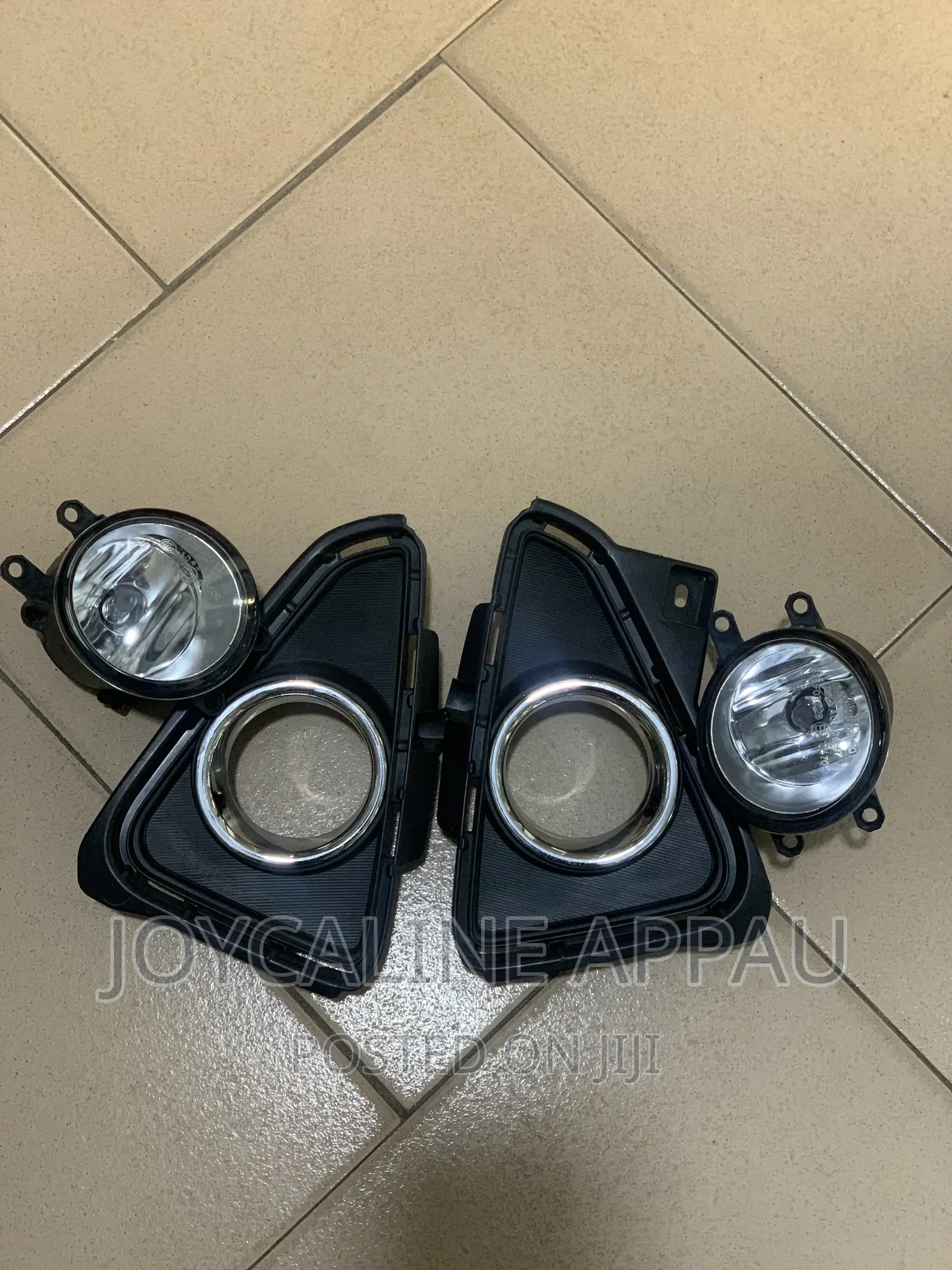 Toyota RAV4 2017 Fog Light and Cover Complete
