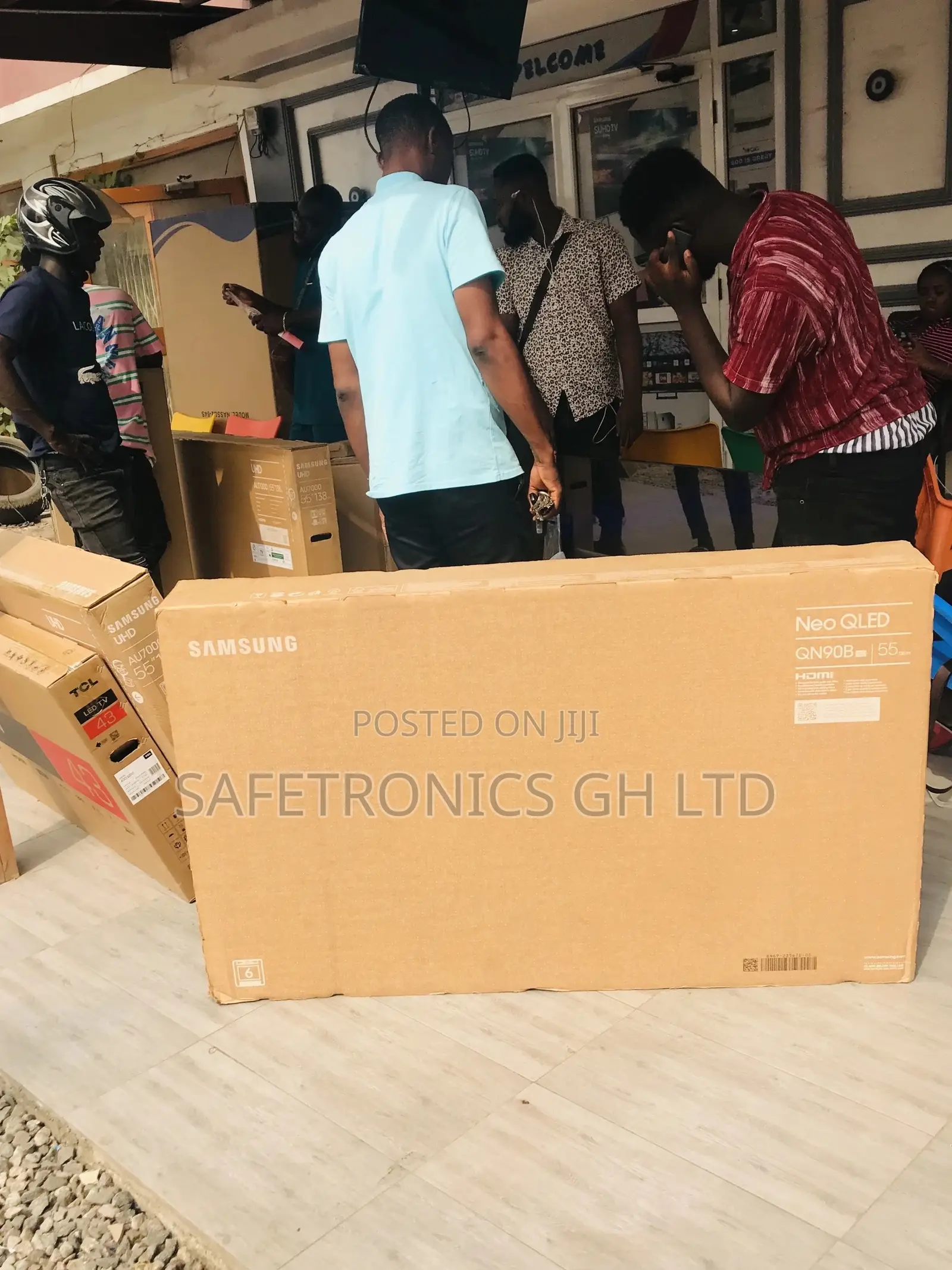 Smart Black Electric Samsung Glossy Qled QN90B 55 Inches
