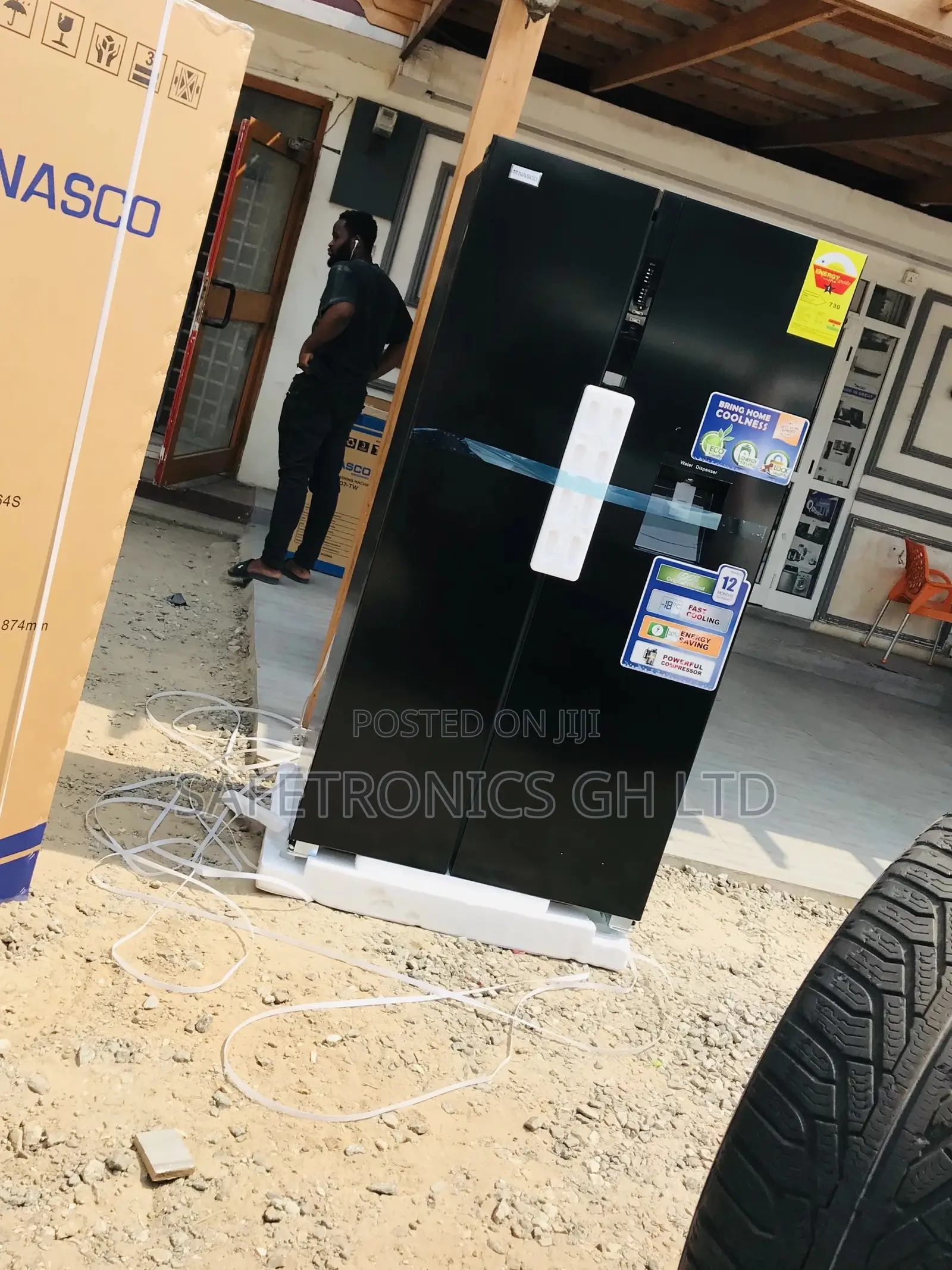 Nass2b-64s Black Electric Side by Side Nasco Fridge