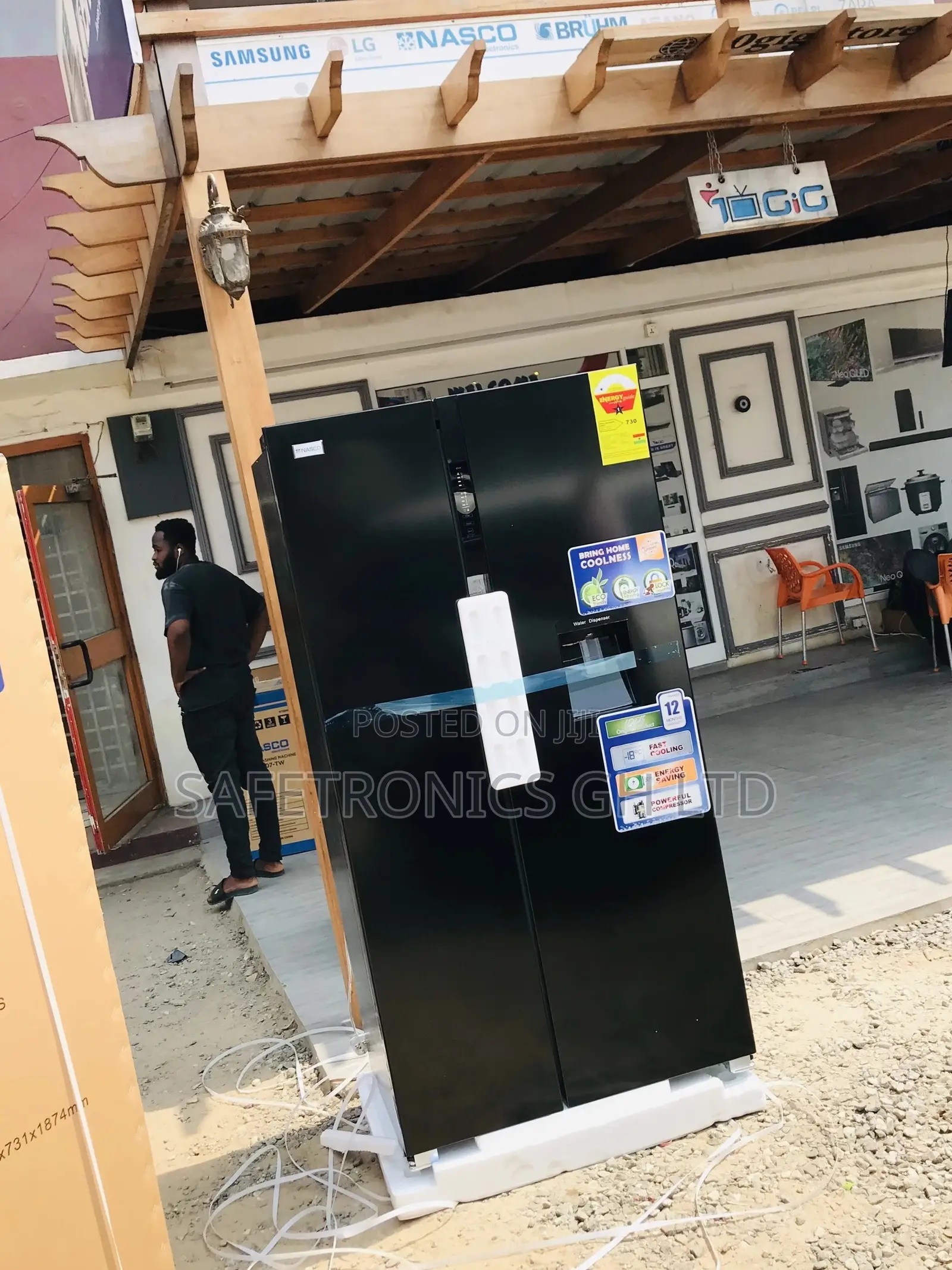 Lasting Nasco Nass2b-64s Black Side by Side Fridge